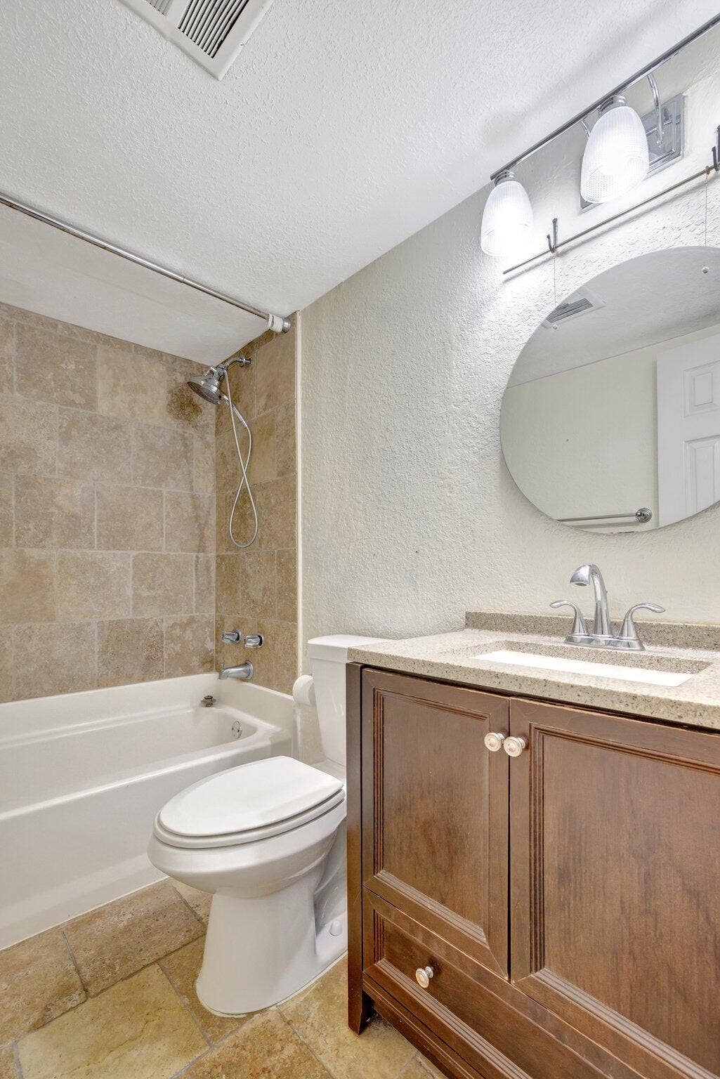 2400 NE 33rd Avenue, #211, Fort Lauderdale, FL 33305 30-web-or-mls-699A5332
