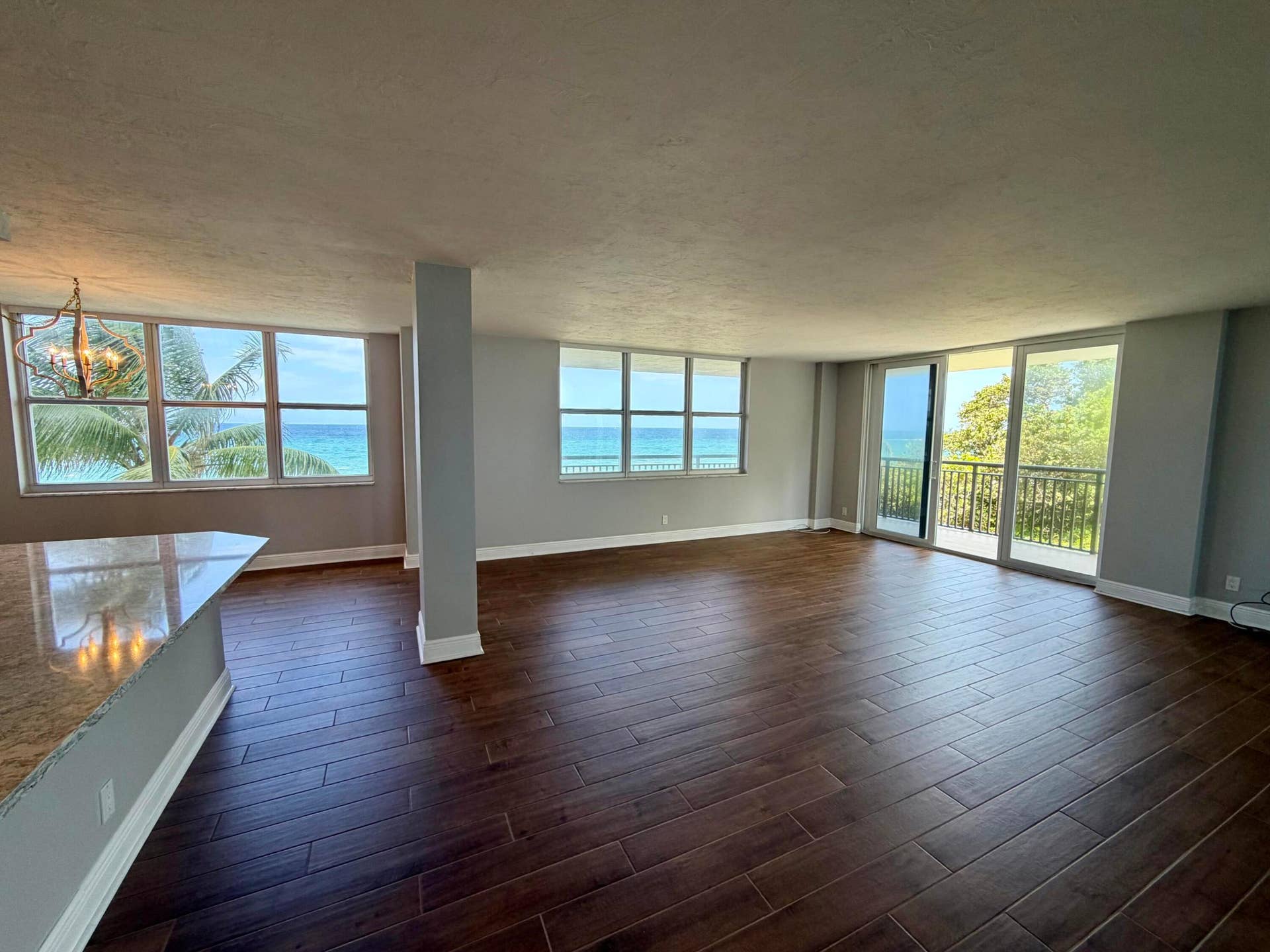 1147 Hillsboro Mile, #214, Hillsboro Beach, FL 33062 IMG_2450