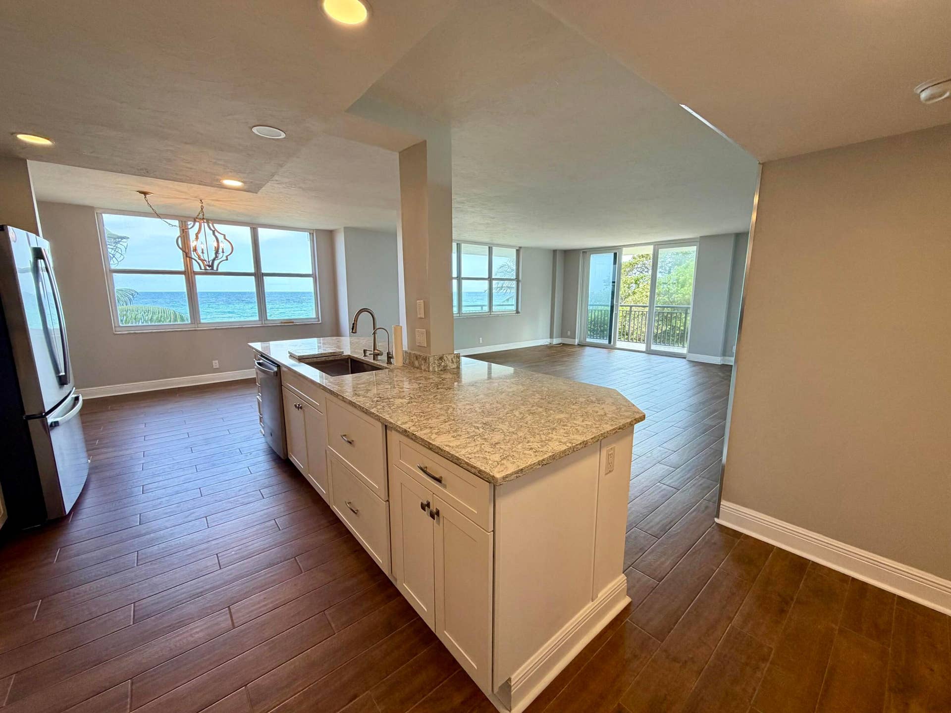 1147 Hillsboro Mile, #214, Hillsboro Beach, FL 33062 IMG_2439