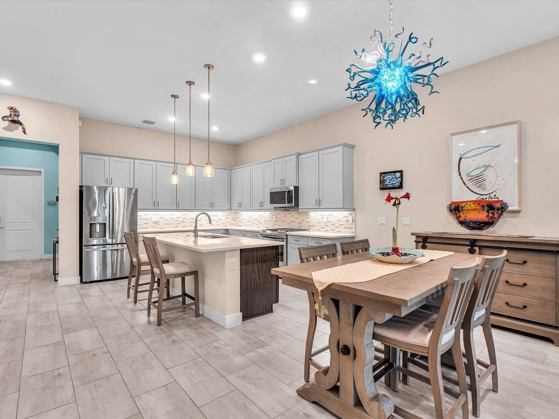 Dining Room to Kitchen 2