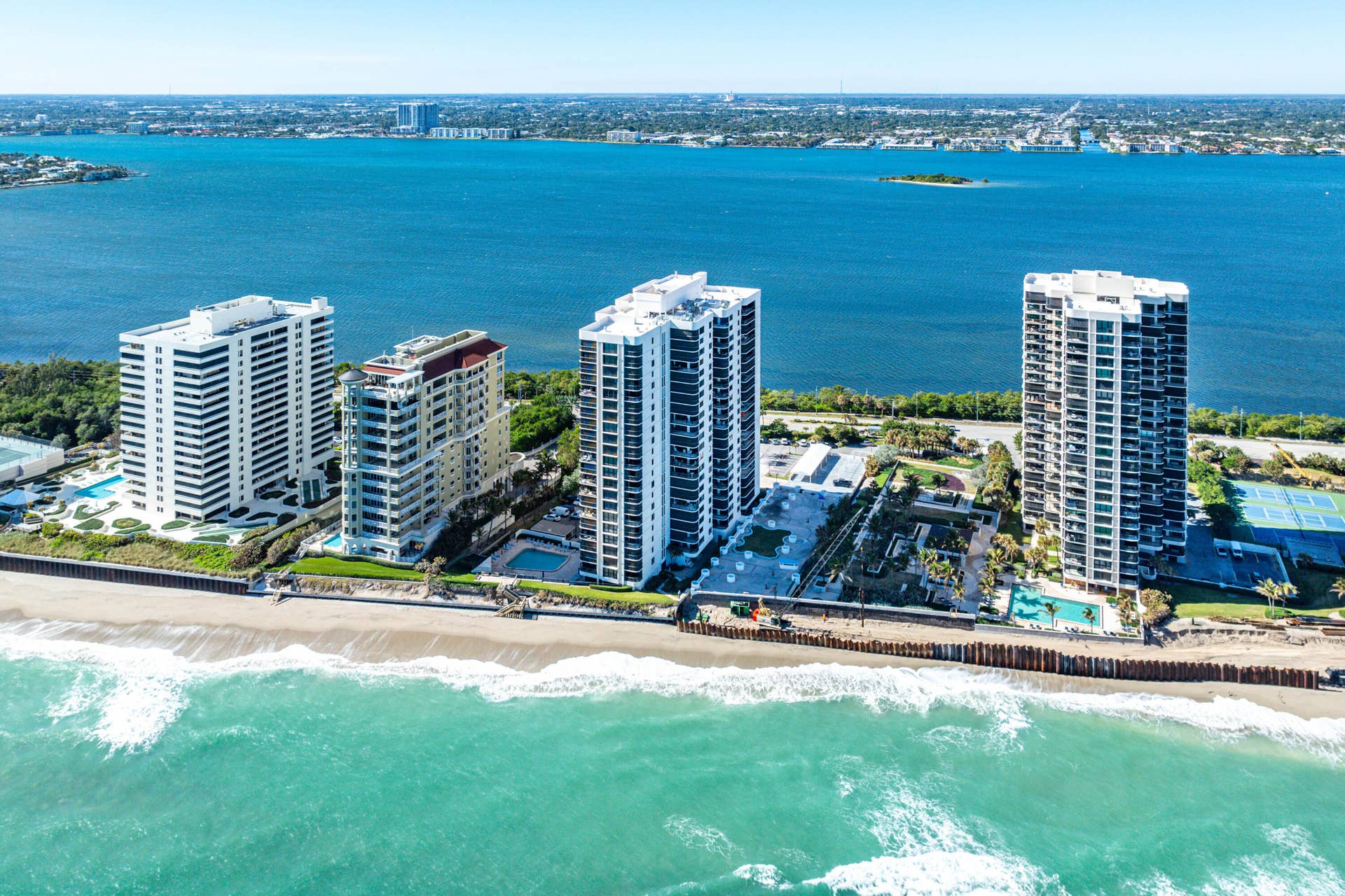 5380 N Ocean Drive N, #5g, Riviera Beach, FL 33404 040-5380NorthOceanDrive-5G-RivieraBeach-