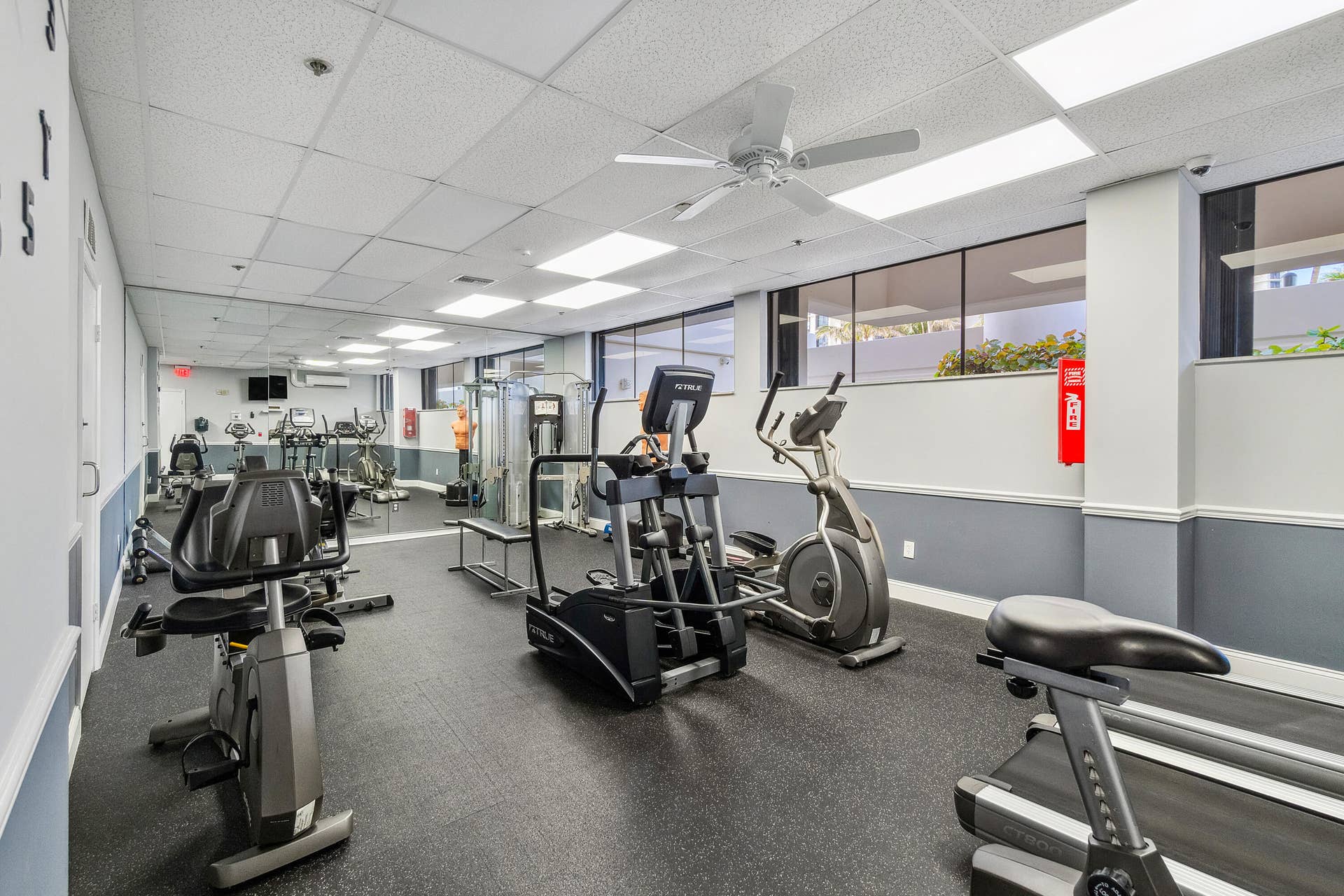 5380 N Ocean Drive N, #5g, Riviera Beach, FL 33404 Exercise