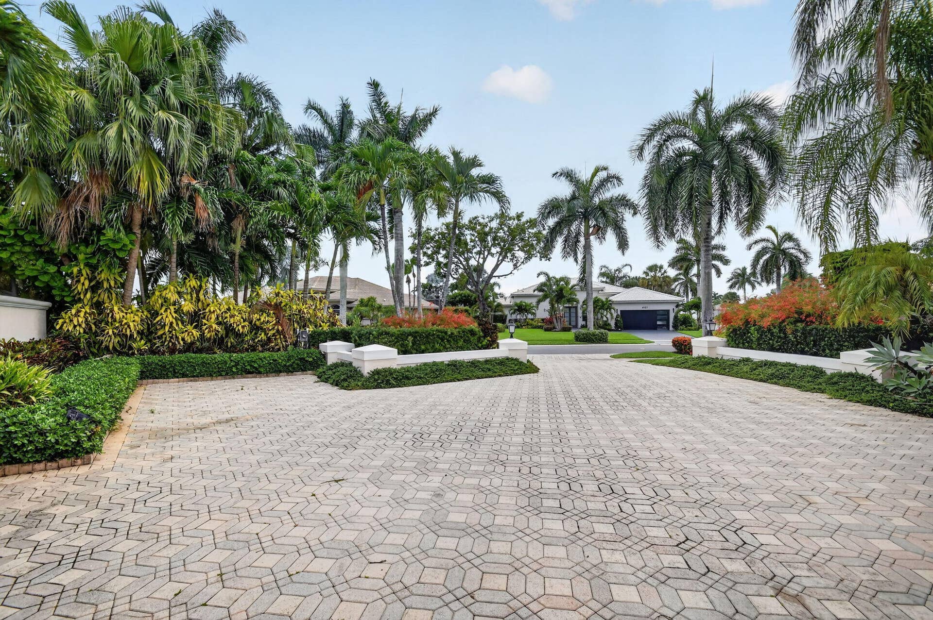4936 Exeter Estate Lane, Lake Worth, FL 33449 Driveway