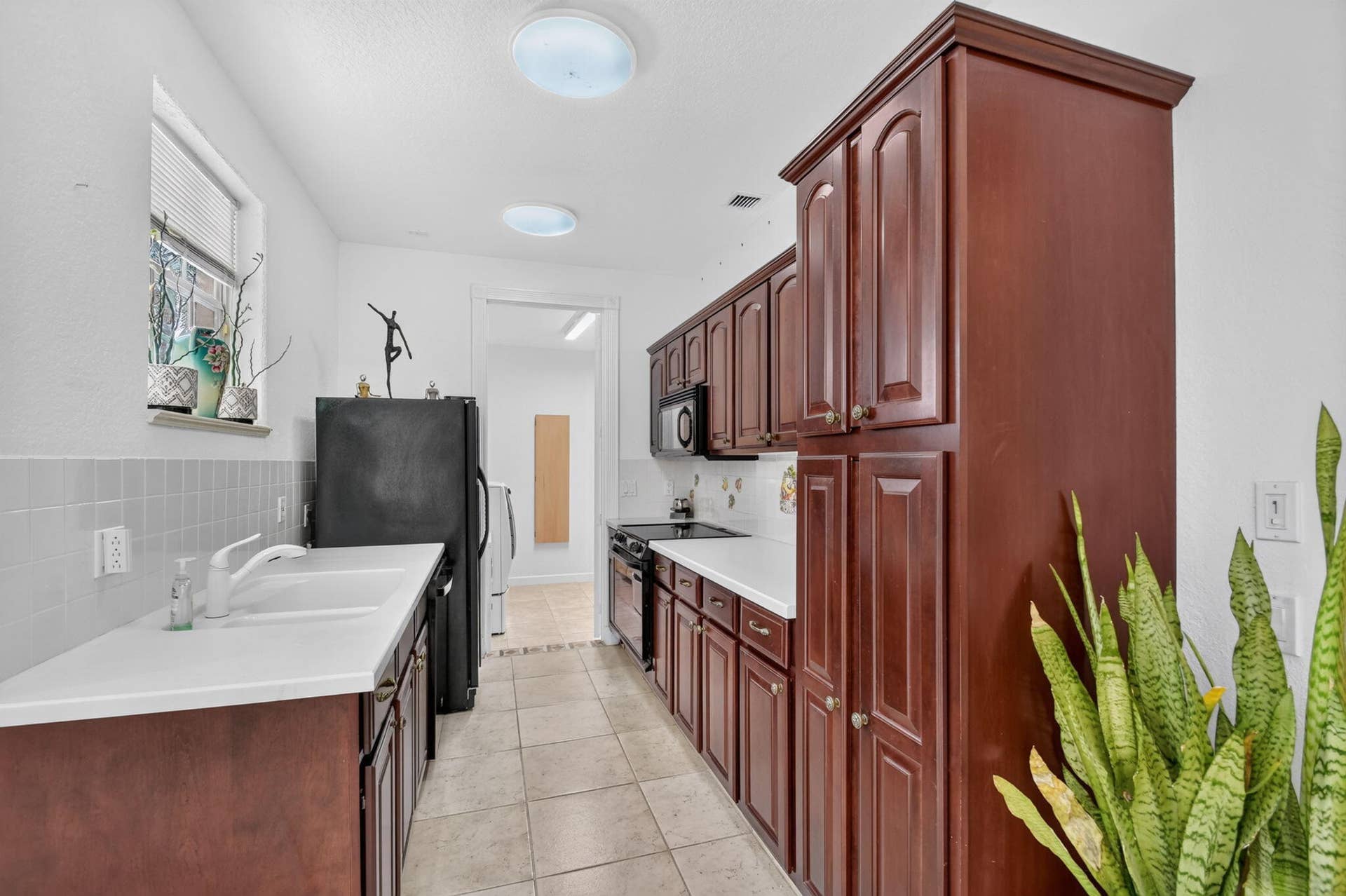 4936 Exeter Estate Lane, Lake Worth, FL 33449 Second Kitchen