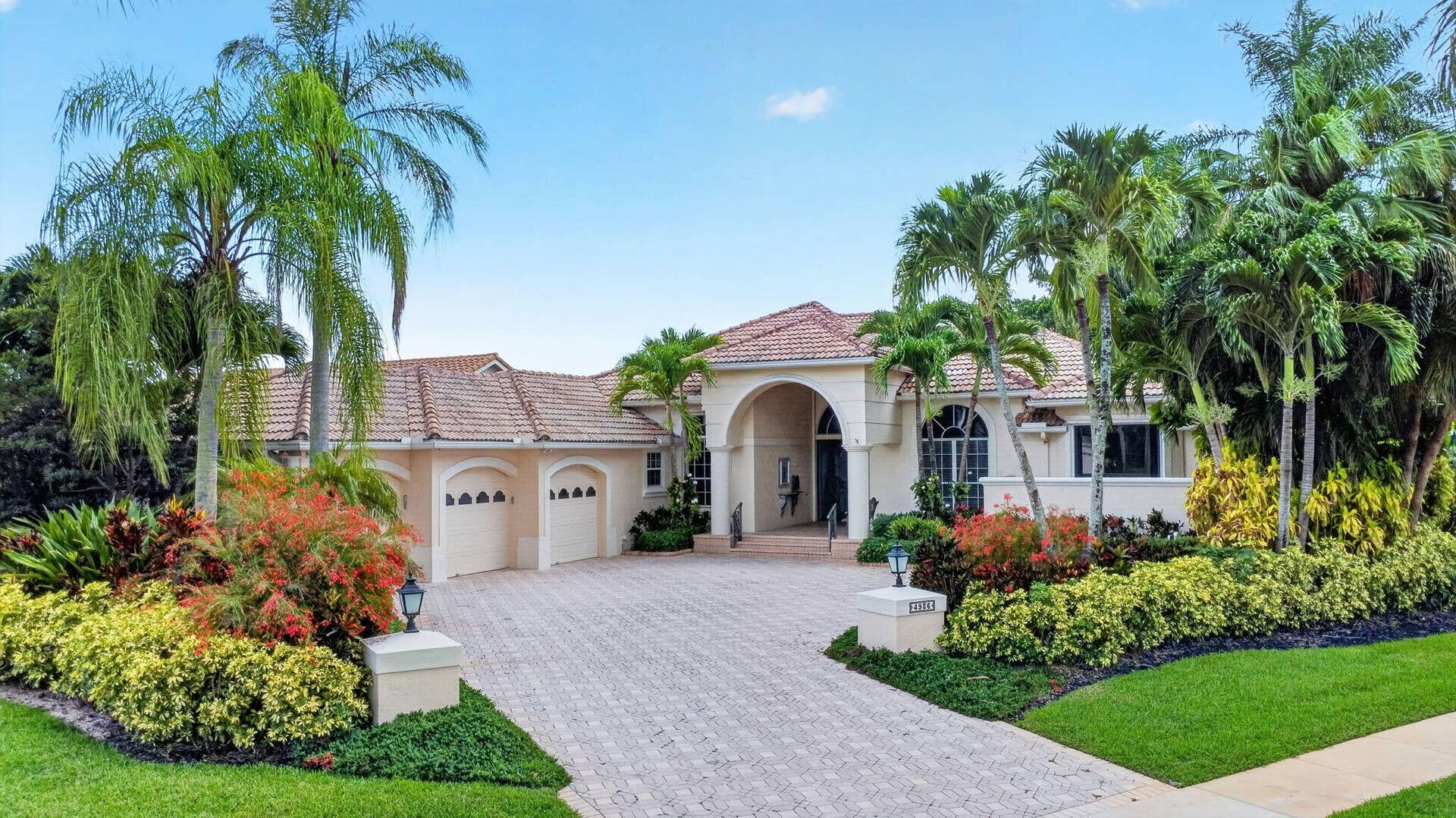4936 Exeter Estate Lane, Lake Worth, FL 33449 106-web-or-mls-DJI_0179