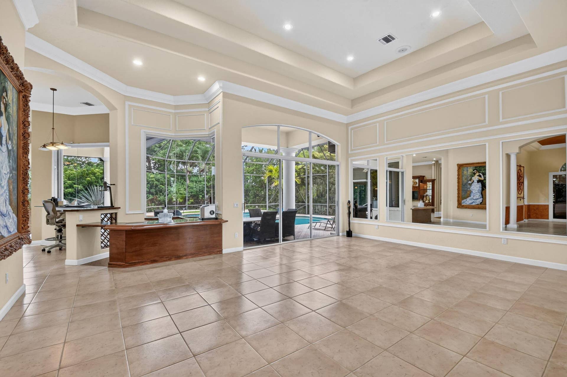 4936 Exeter Estate Lane, Lake Worth, FL 33449 Living Room & Bar