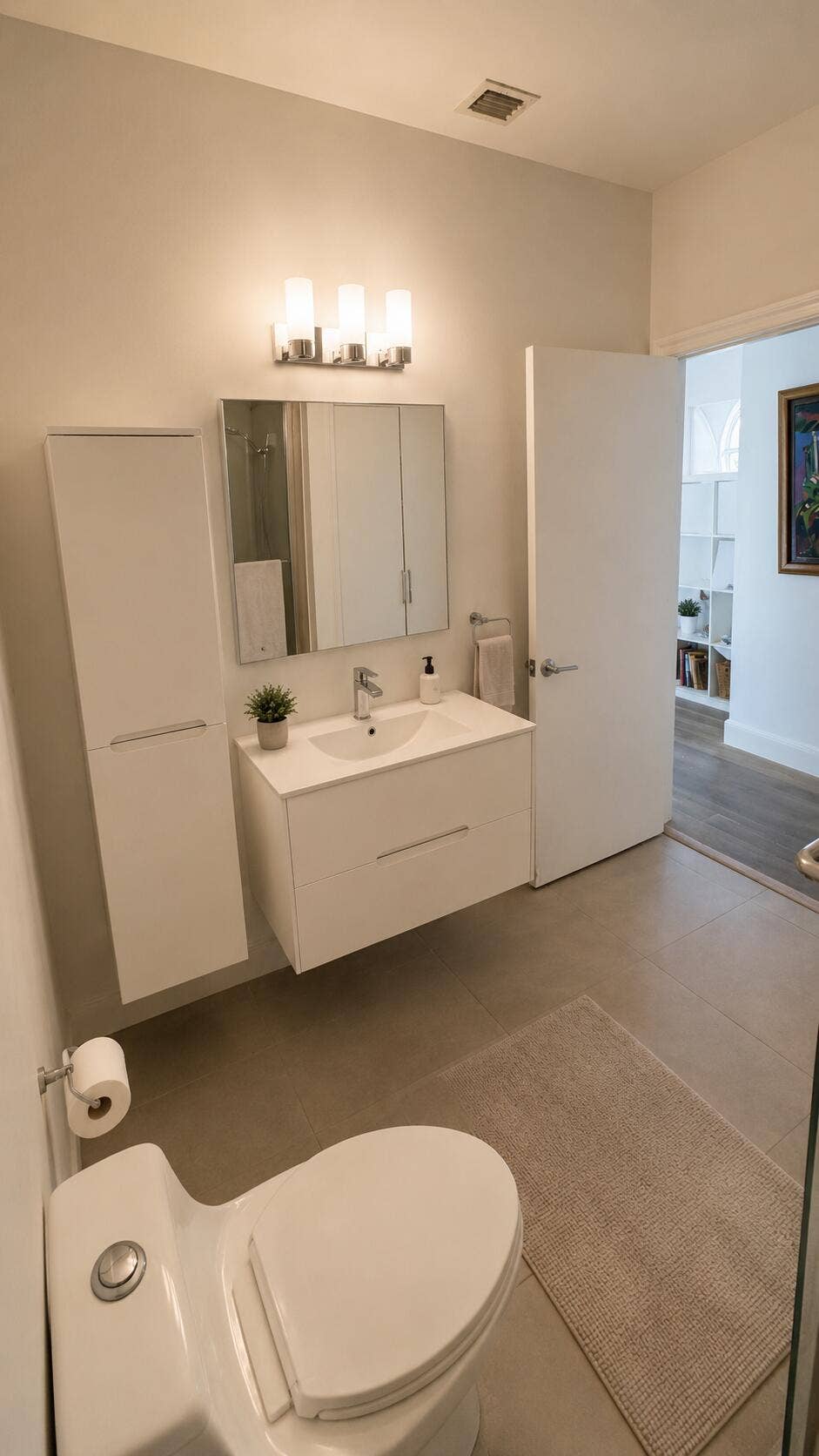 Upstairs Bathroom B