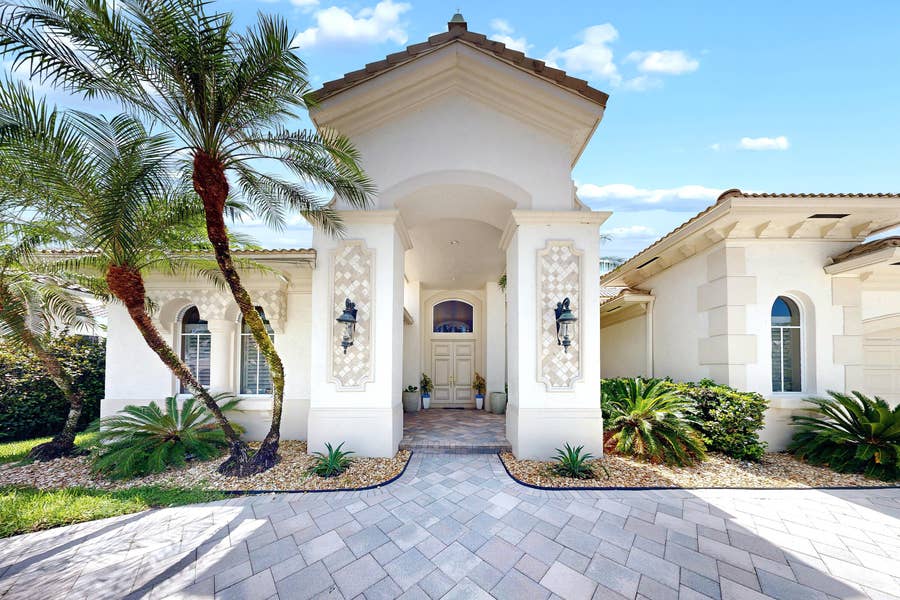 Property photo for 11065 Canary Island Court, Plantation, FL
