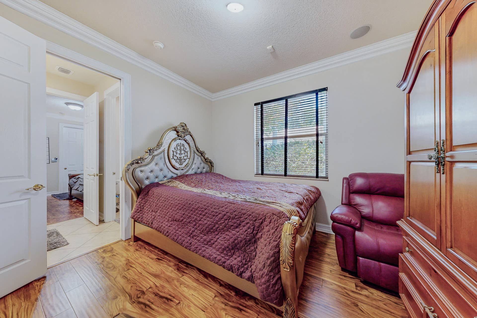 11065 Canary Island Court, Plantation, FL 33324 27-3027