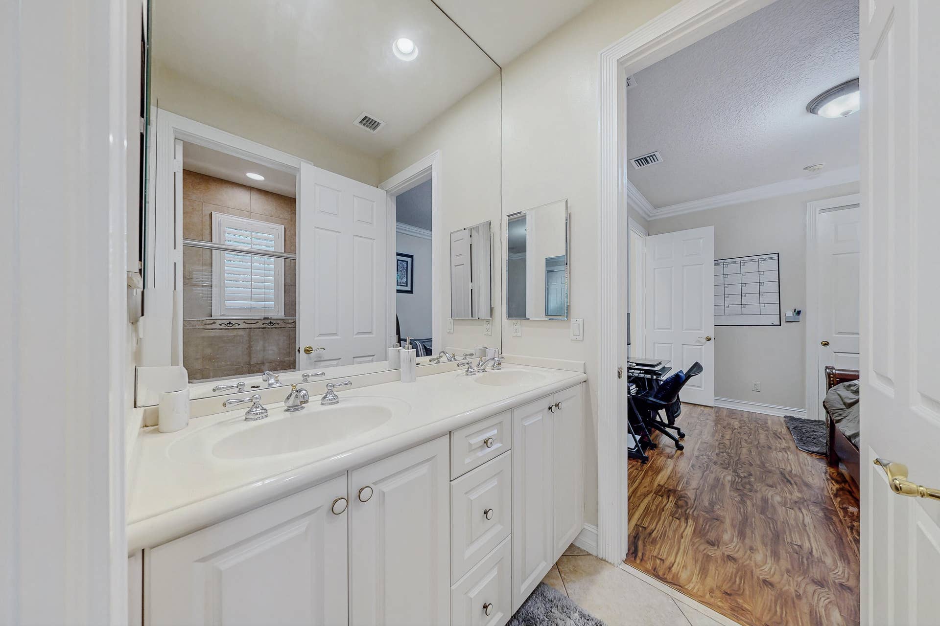 11065 Canary Island Court, Plantation, FL 33324 25-3025