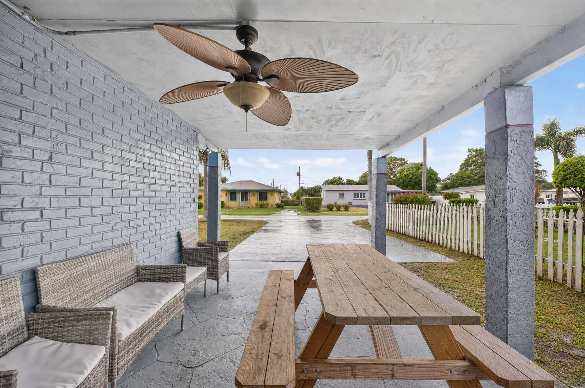 741 NW 17th Court, Pompano Beach, FL 33060 Front View 4