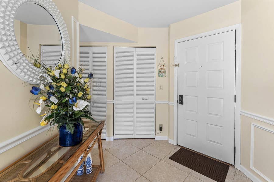Property photo for 1605 S Us Highway 1, #D302, Jupiter, FL