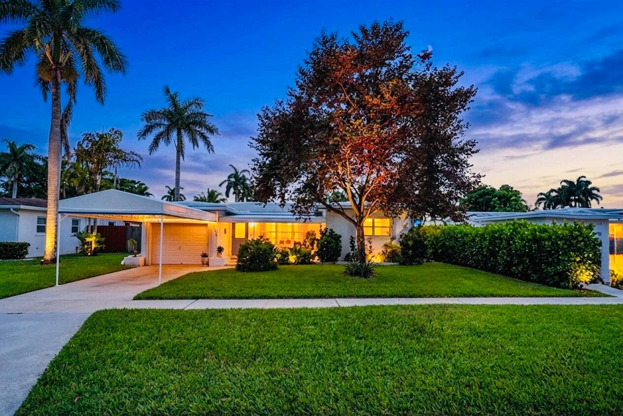 707 N 32nd Avenue, Hollywood, FL 33021 IMG_2837