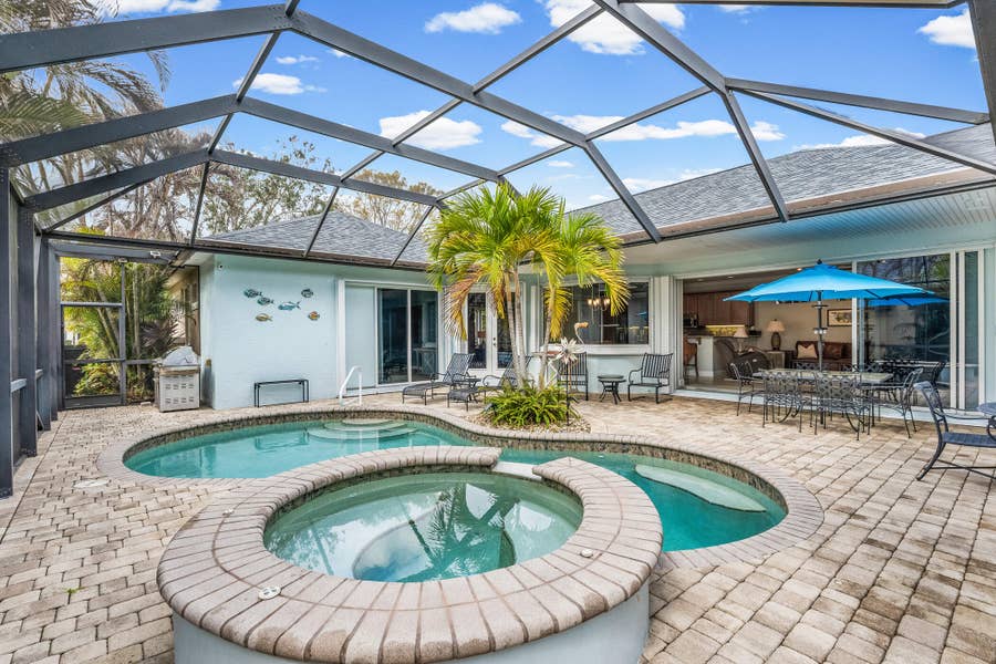 Property photo for 224 Oak Hammock Circle SW, Vero Beach, FL