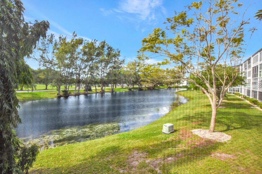 Property photo for 2157 Cambridge G, Deerfield Beach, FL