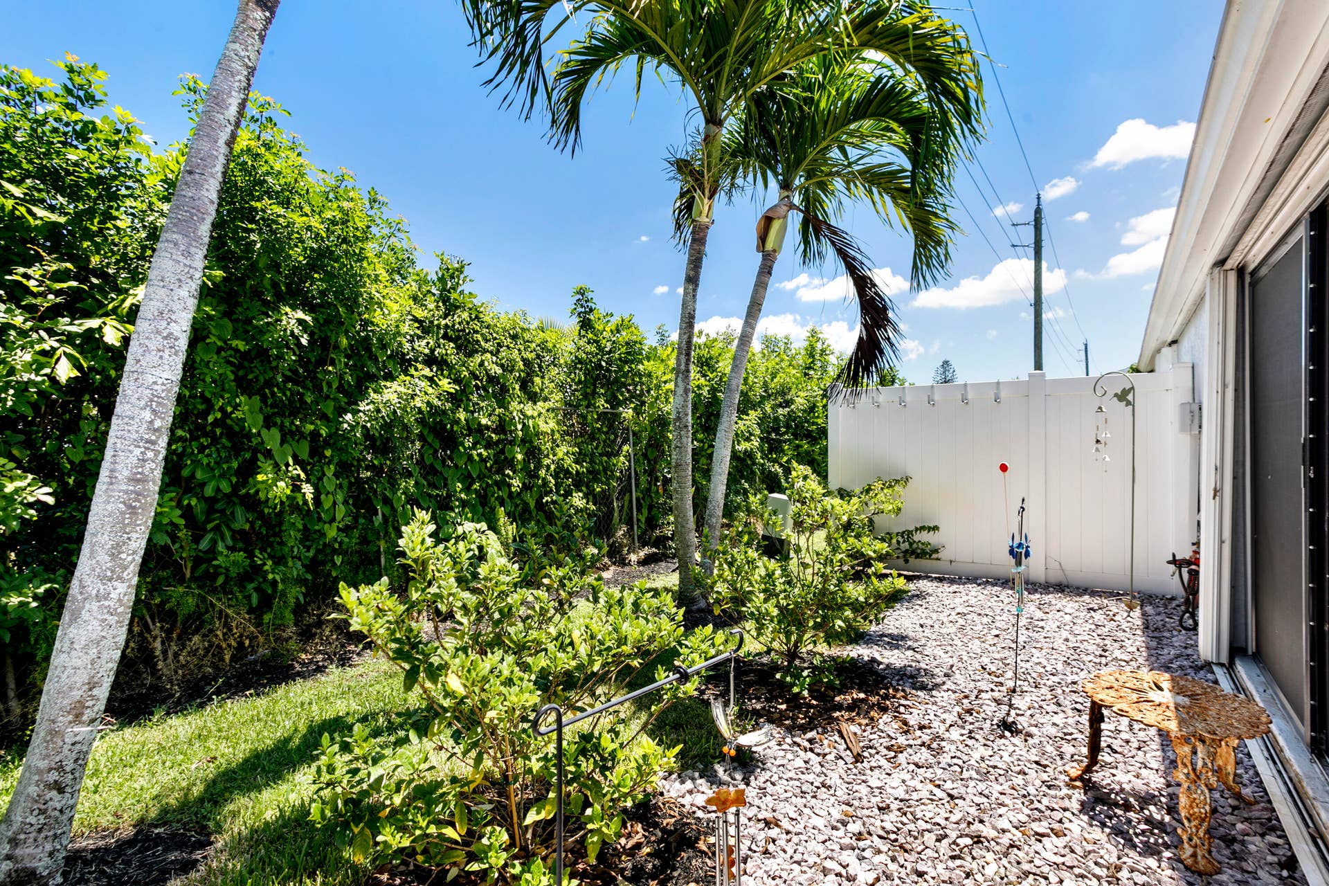 2641 Gately Drive W, #2902, West Palm Beach, FL 33415 22