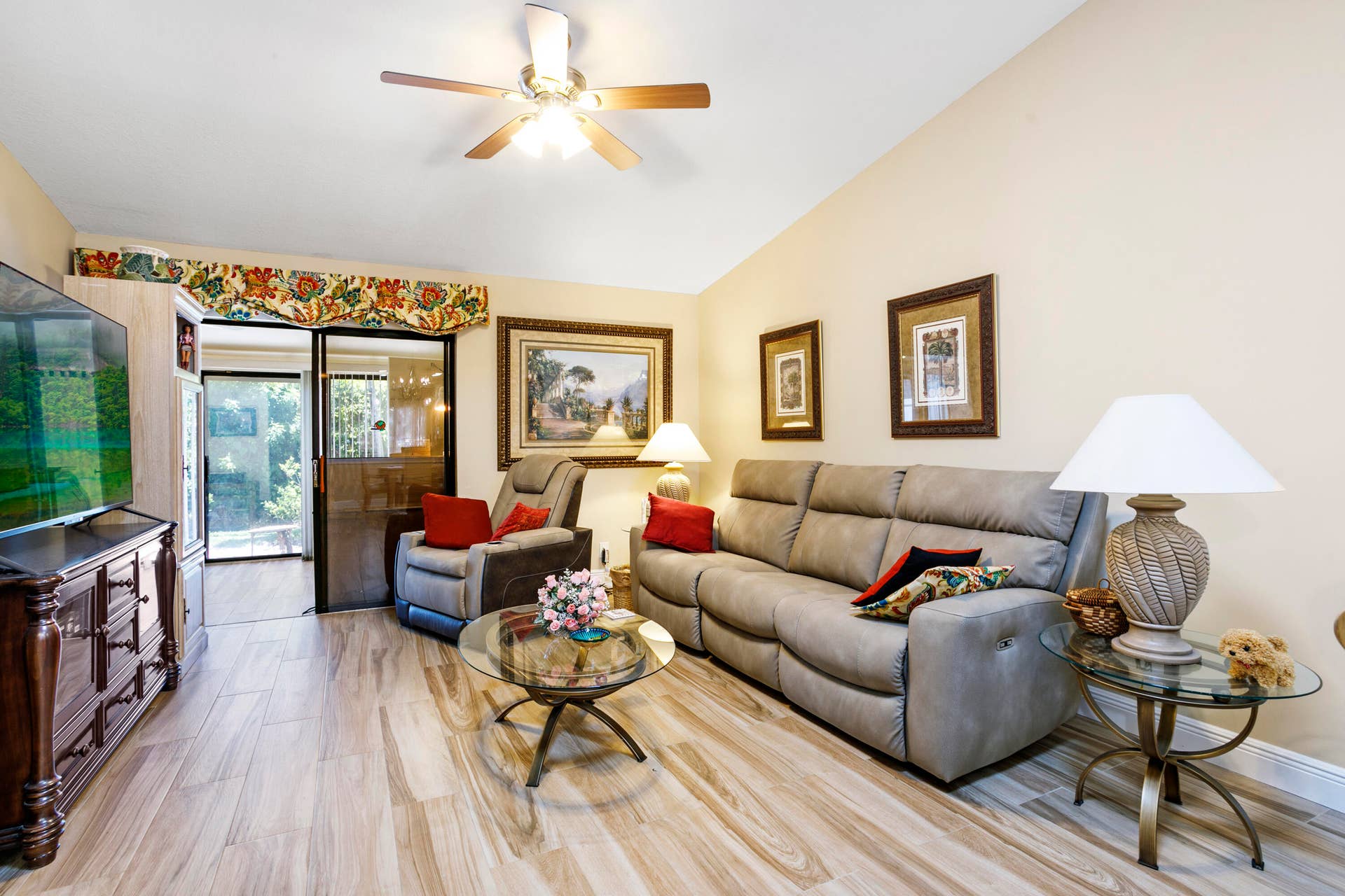 2641 Gately Drive W, #2902, West Palm Beach, FL 33415 07