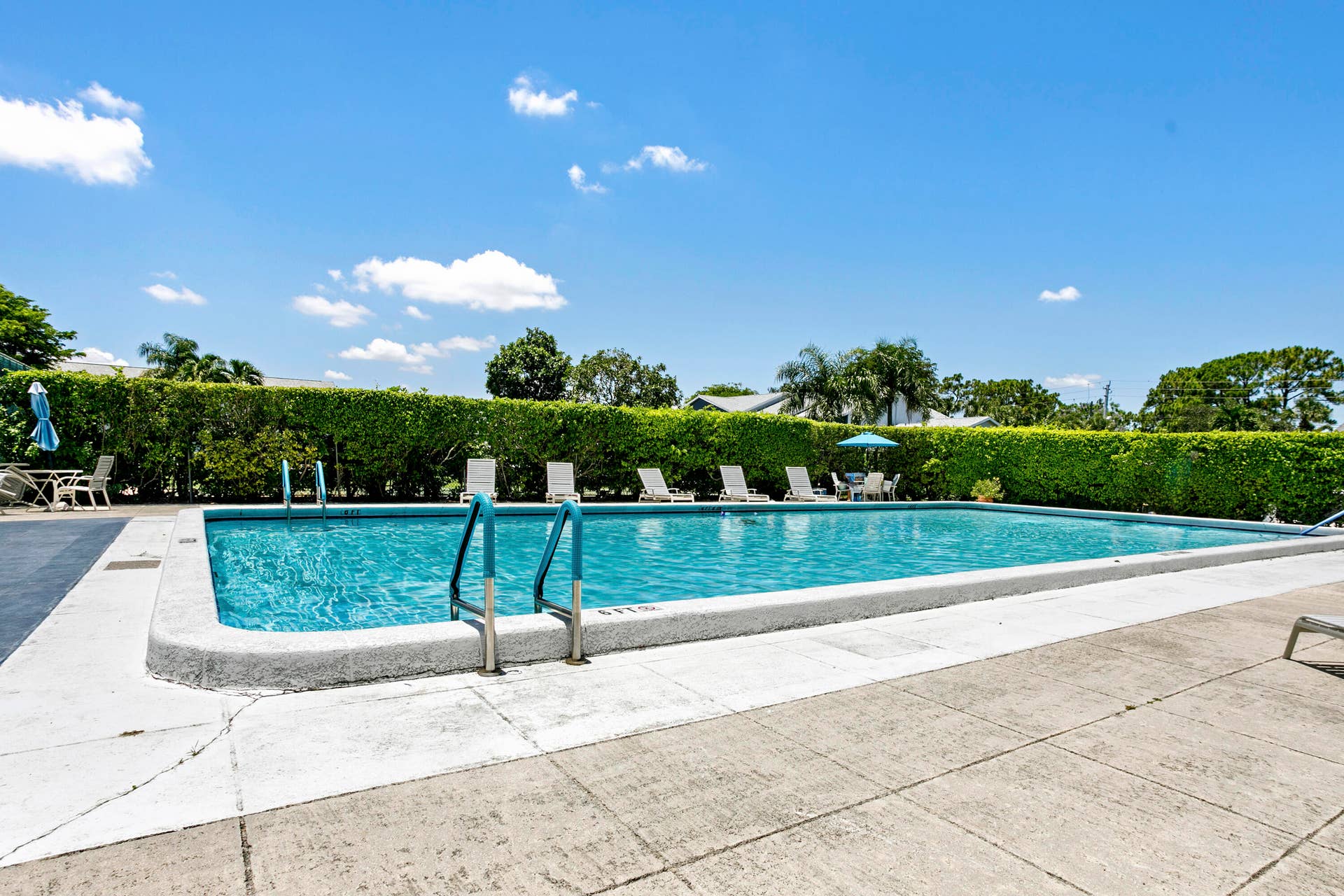2641 Gately Drive W, #2902, West Palm Beach, FL 33415 23