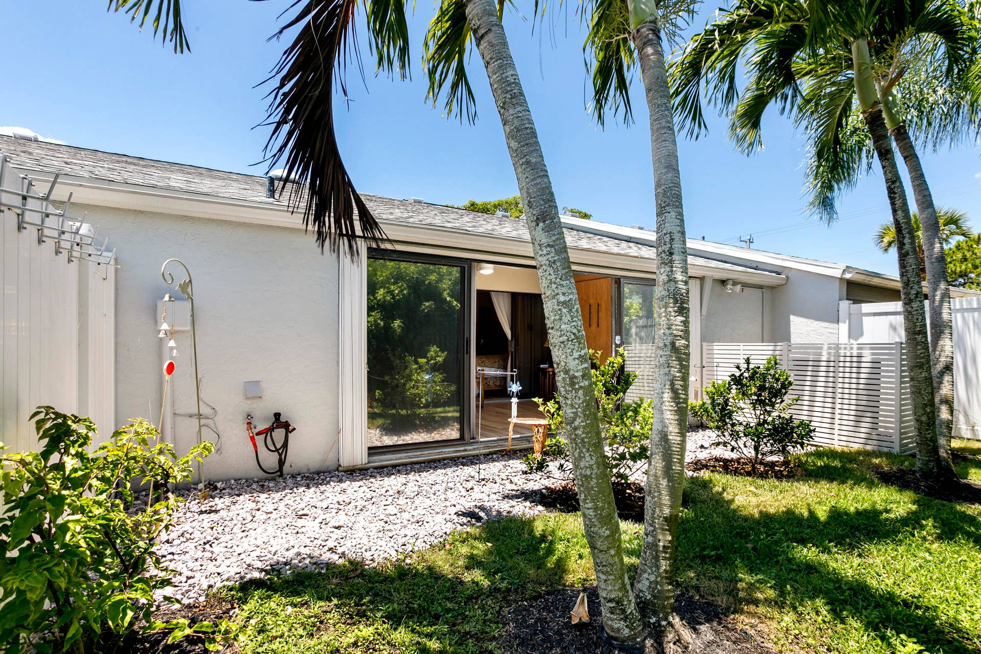 2641 Gately Drive W, #2902, West Palm Beach, FL 33415 21