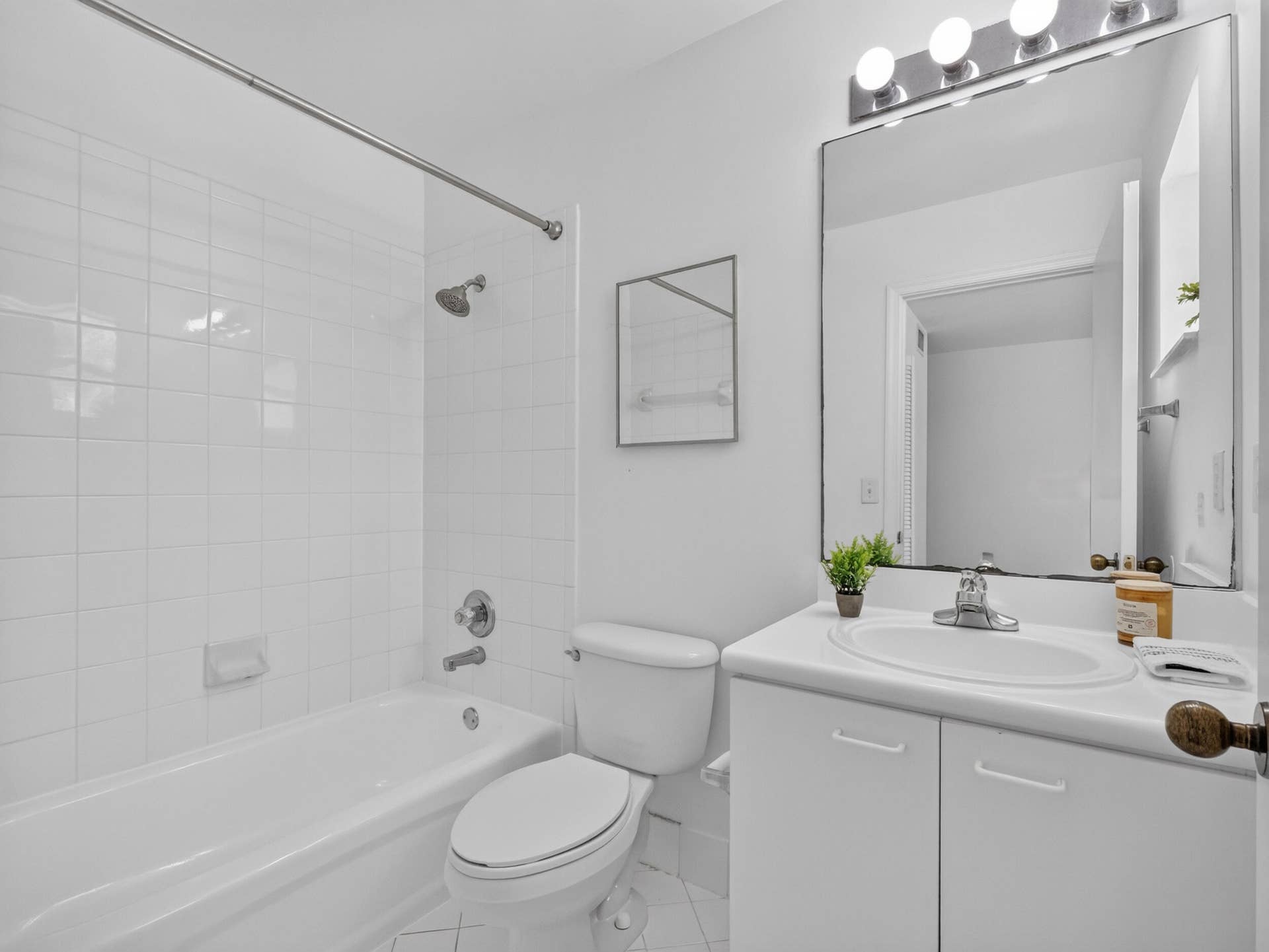 2391 Pasadena Way, Weston, FL 33327 2391-40