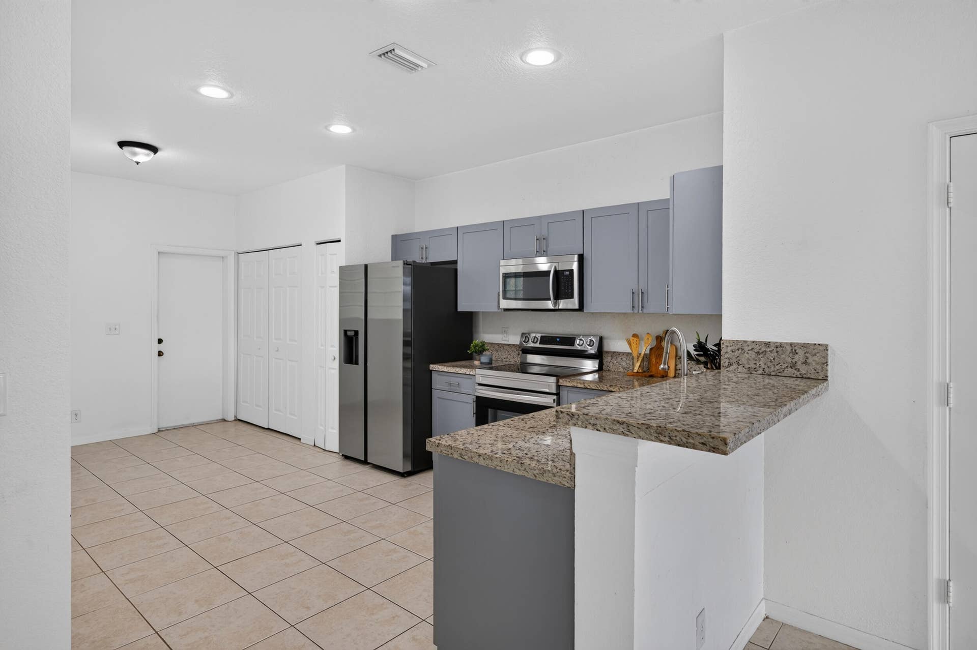 2391 Pasadena Way, Weston, FL 33327 2391-20