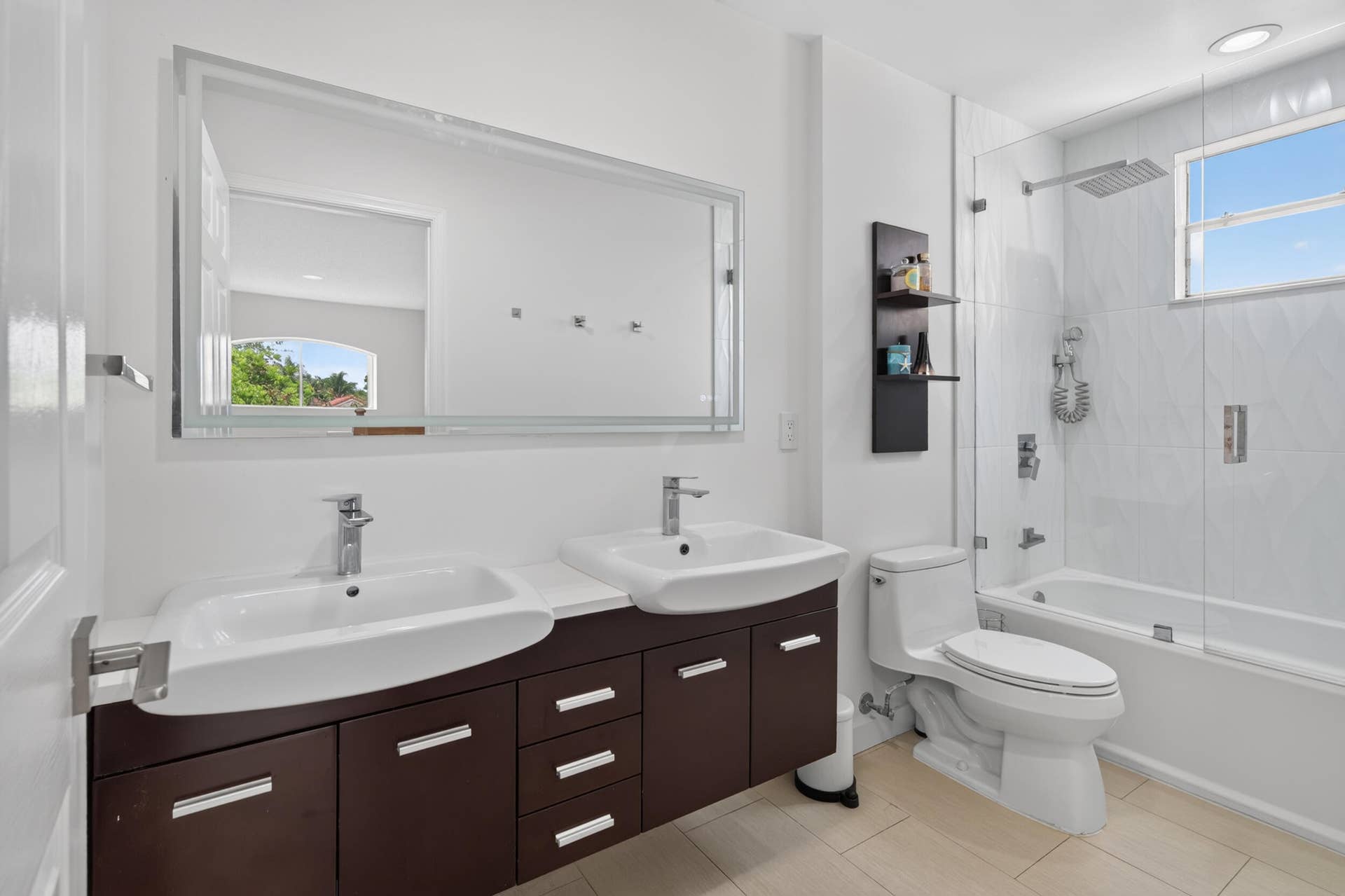 229 E Bayridge Drive, Weston, FL 33326 229-53