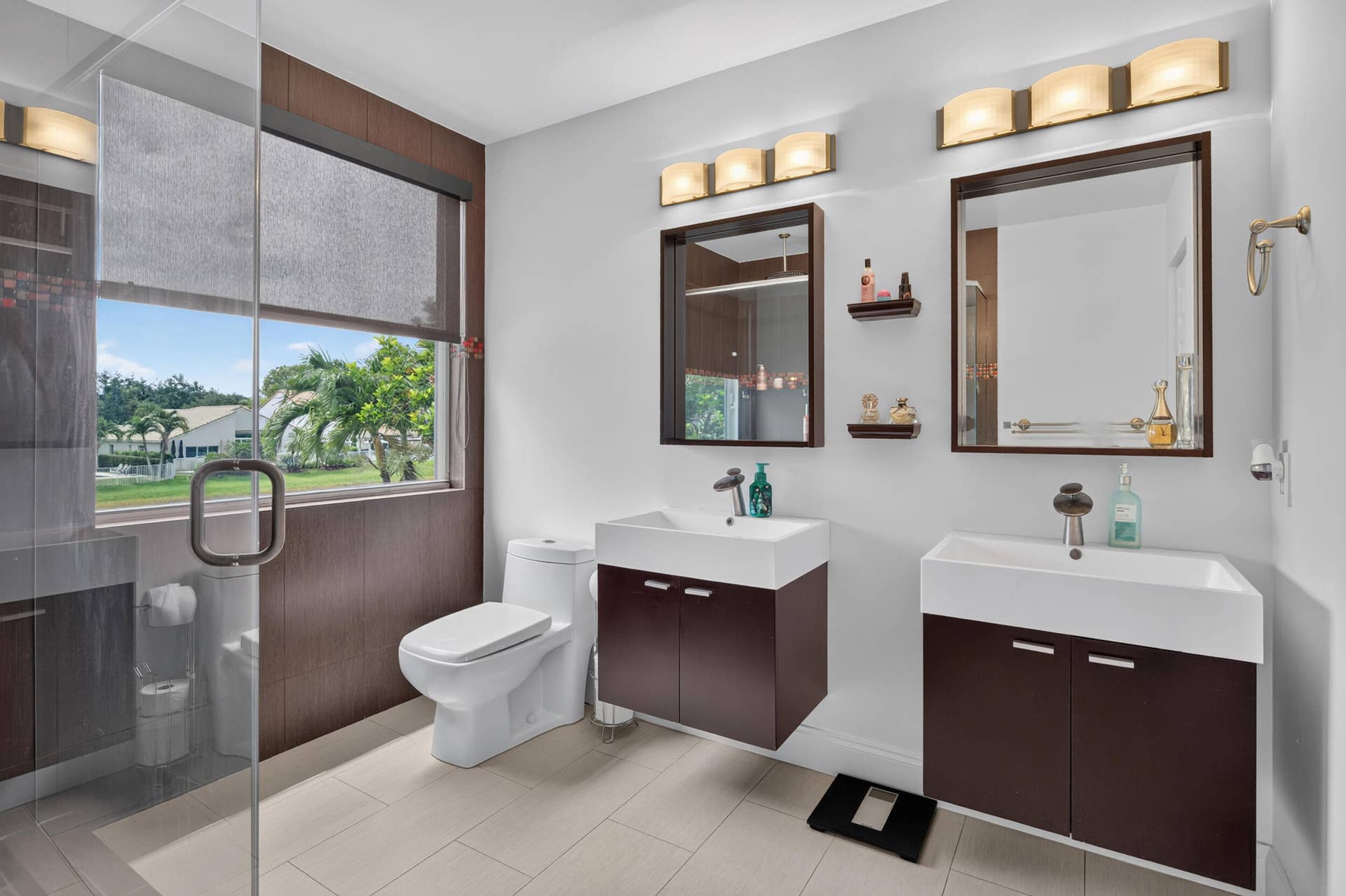 229 E Bayridge Drive, Weston, FL 33326 229-62
