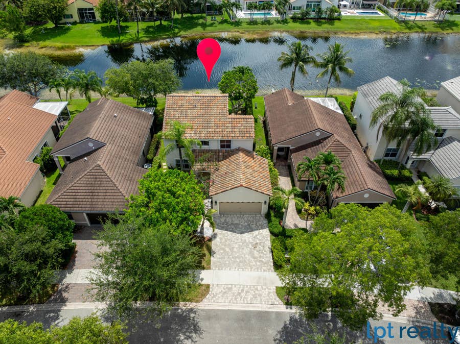 Property photo for 229 E Bayridge Drive, Weston, FL