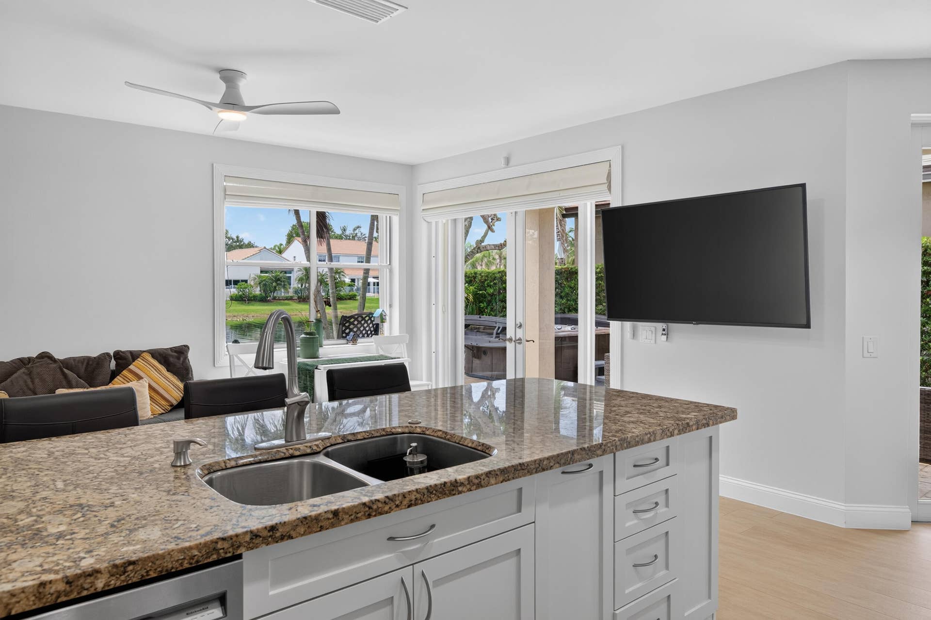 229 E Bayridge Drive, Weston, FL 33326 229-43