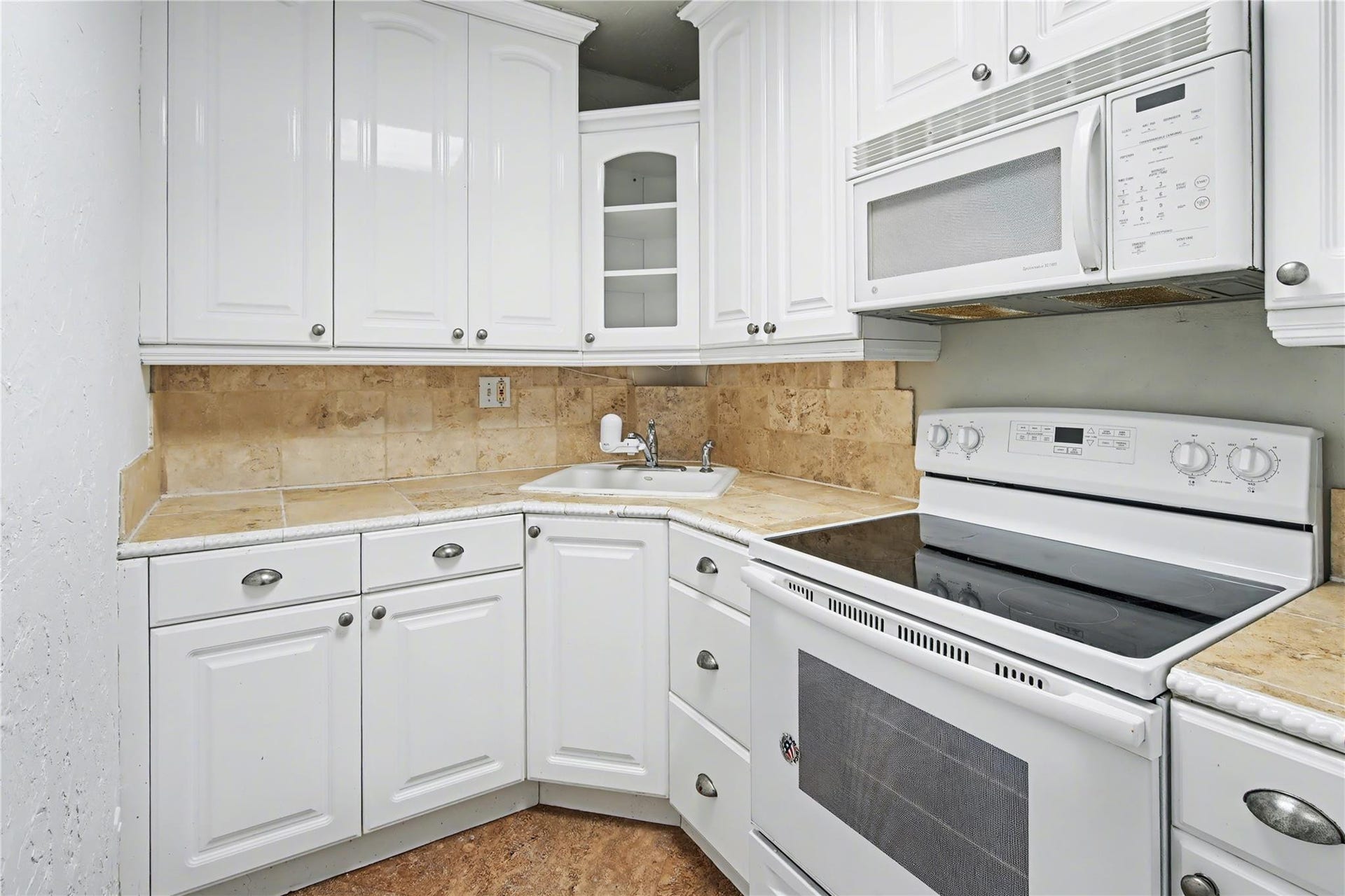 3000 Riomar Street, #406, Fort Lauderdale, Fort Lauderdale, FL 33304 Photo 9