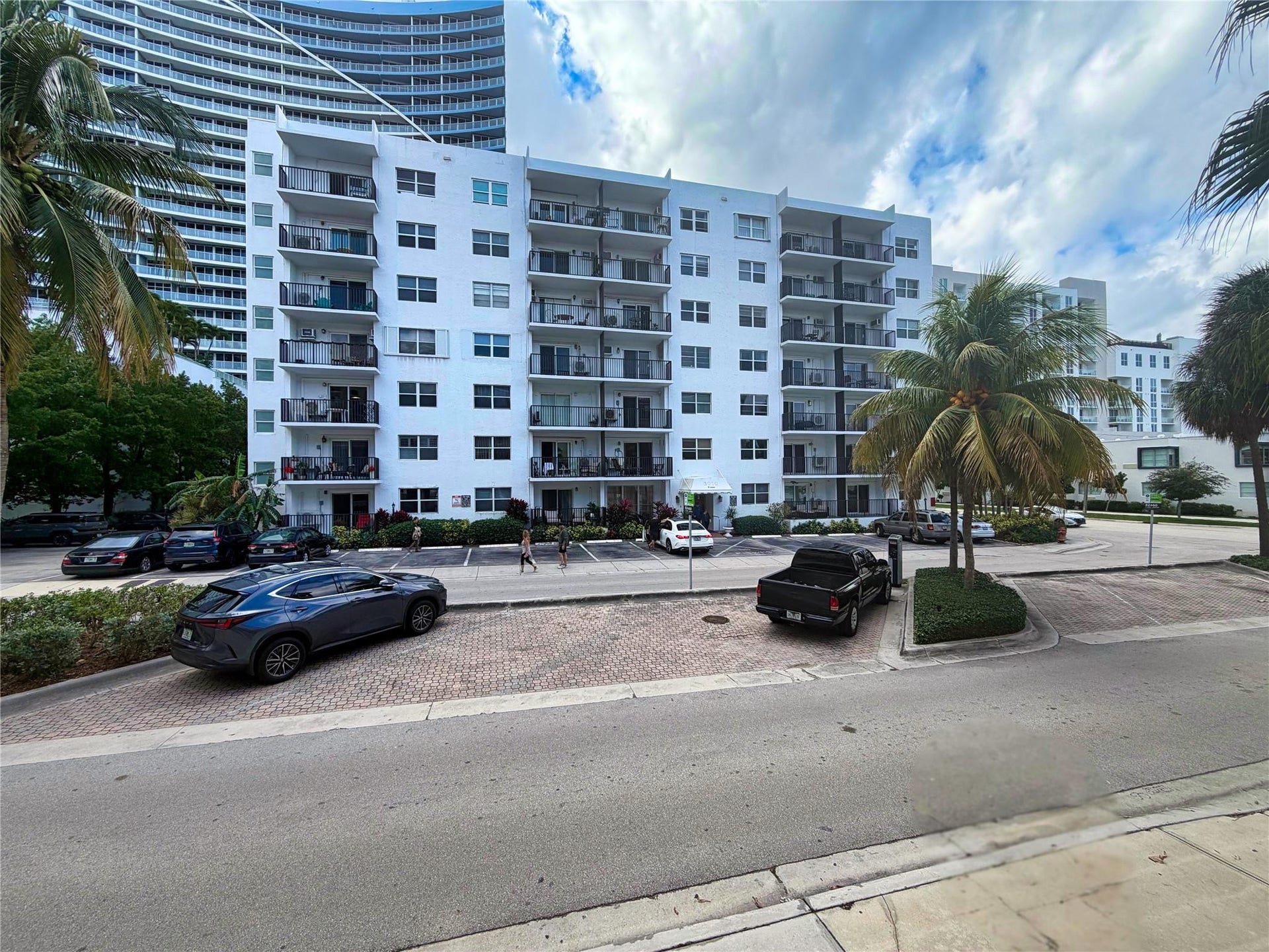 3000 Riomar Street, #406, Fort Lauderdale, Fort Lauderdale, FL 33304 Photo 24