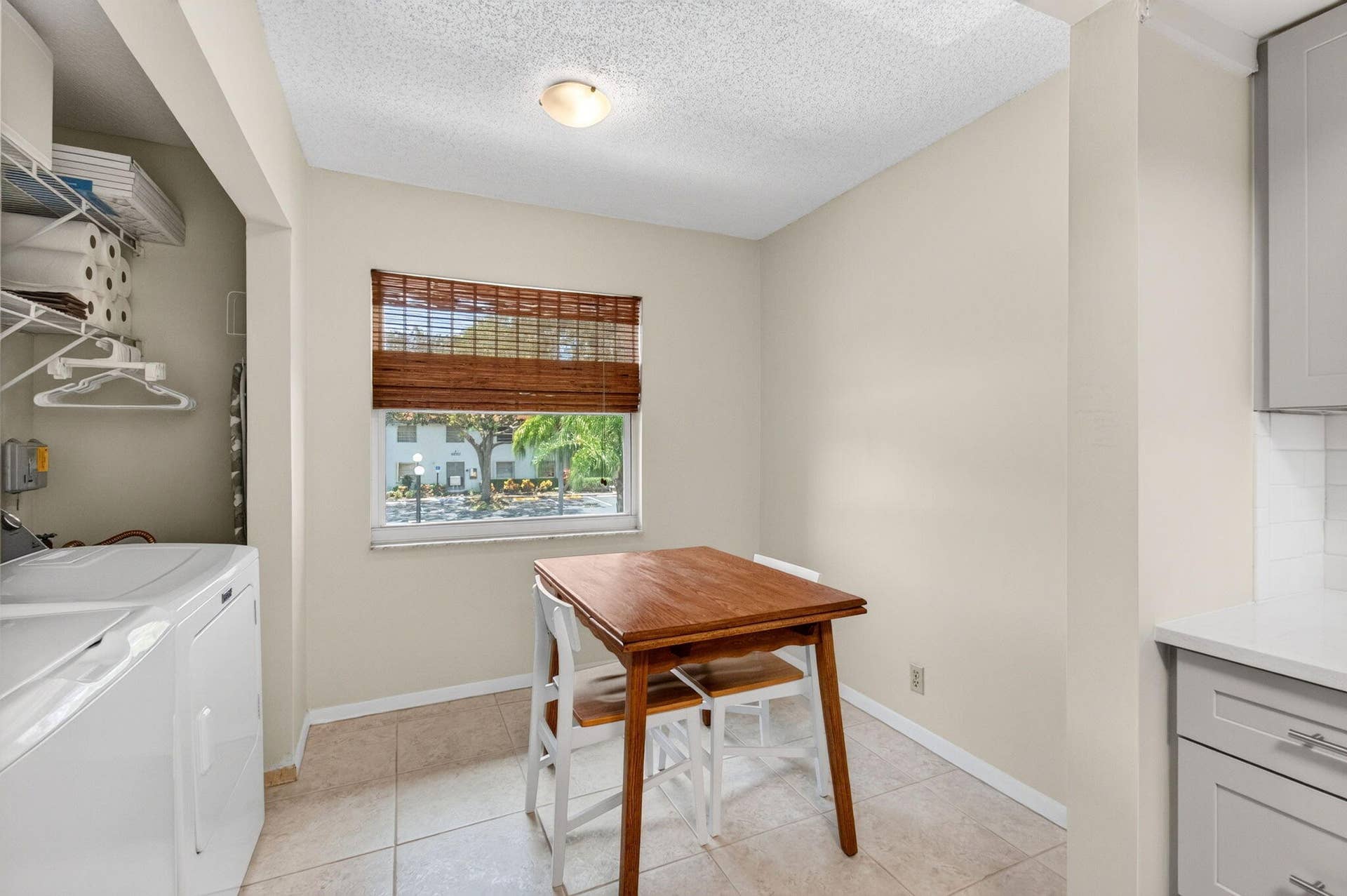 6600 S Oriole Boulevard, Delray Beach, FL 33446 Eat in Kitchen