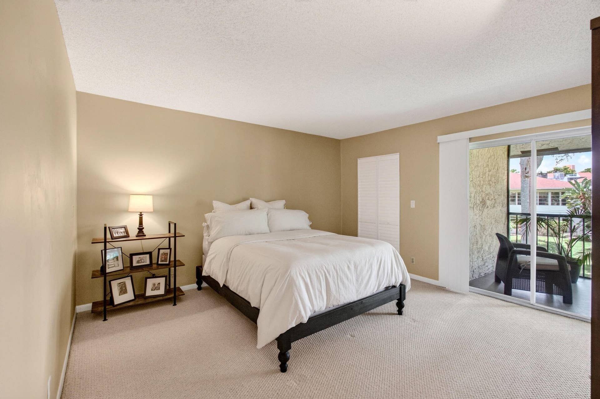 6600 S Oriole Boulevard, Delray Beach, FL 33446 Primary Bedroom