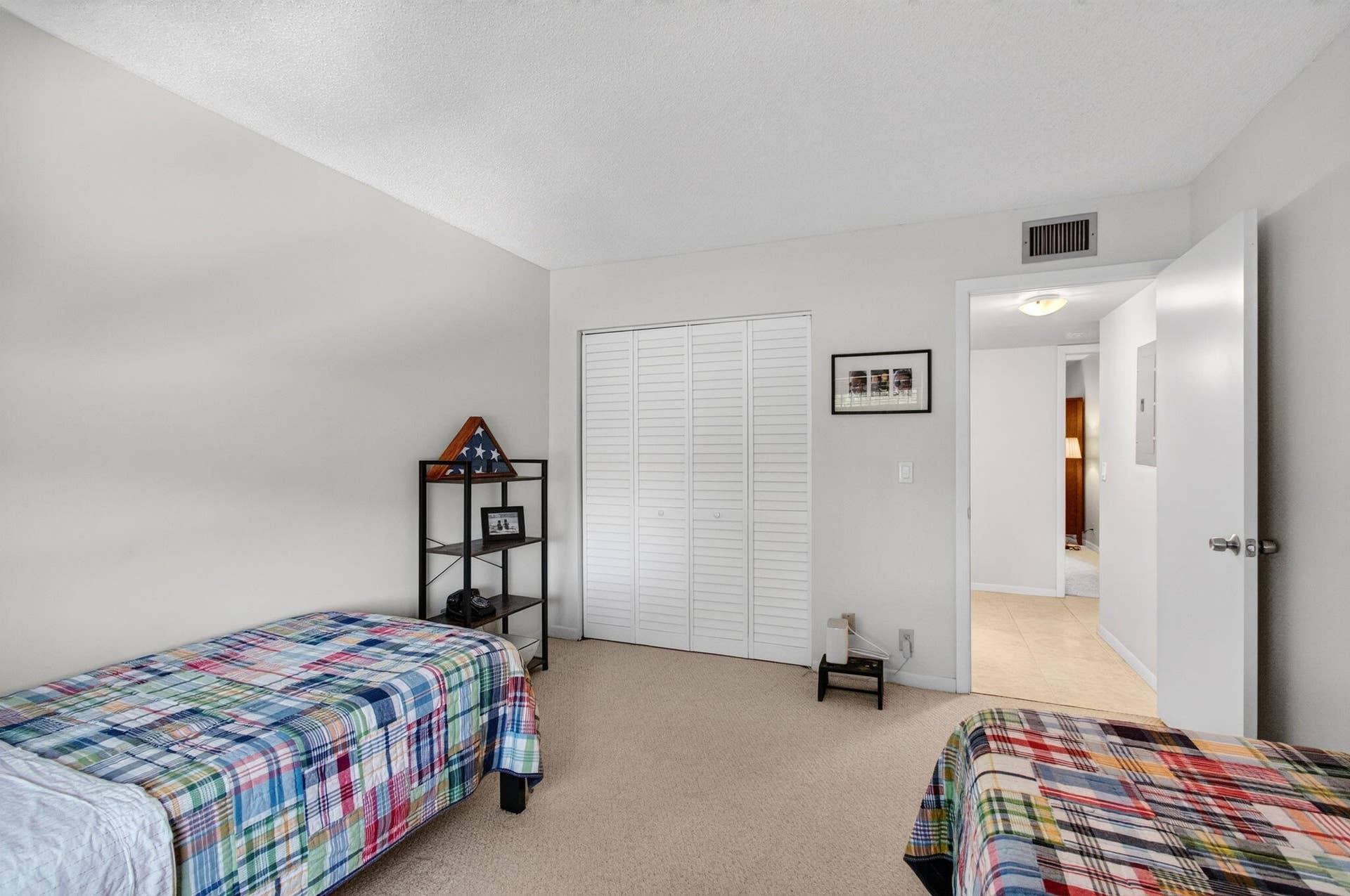 6600 S Oriole Boulevard, Delray Beach, FL 33446 Guest Bedroom