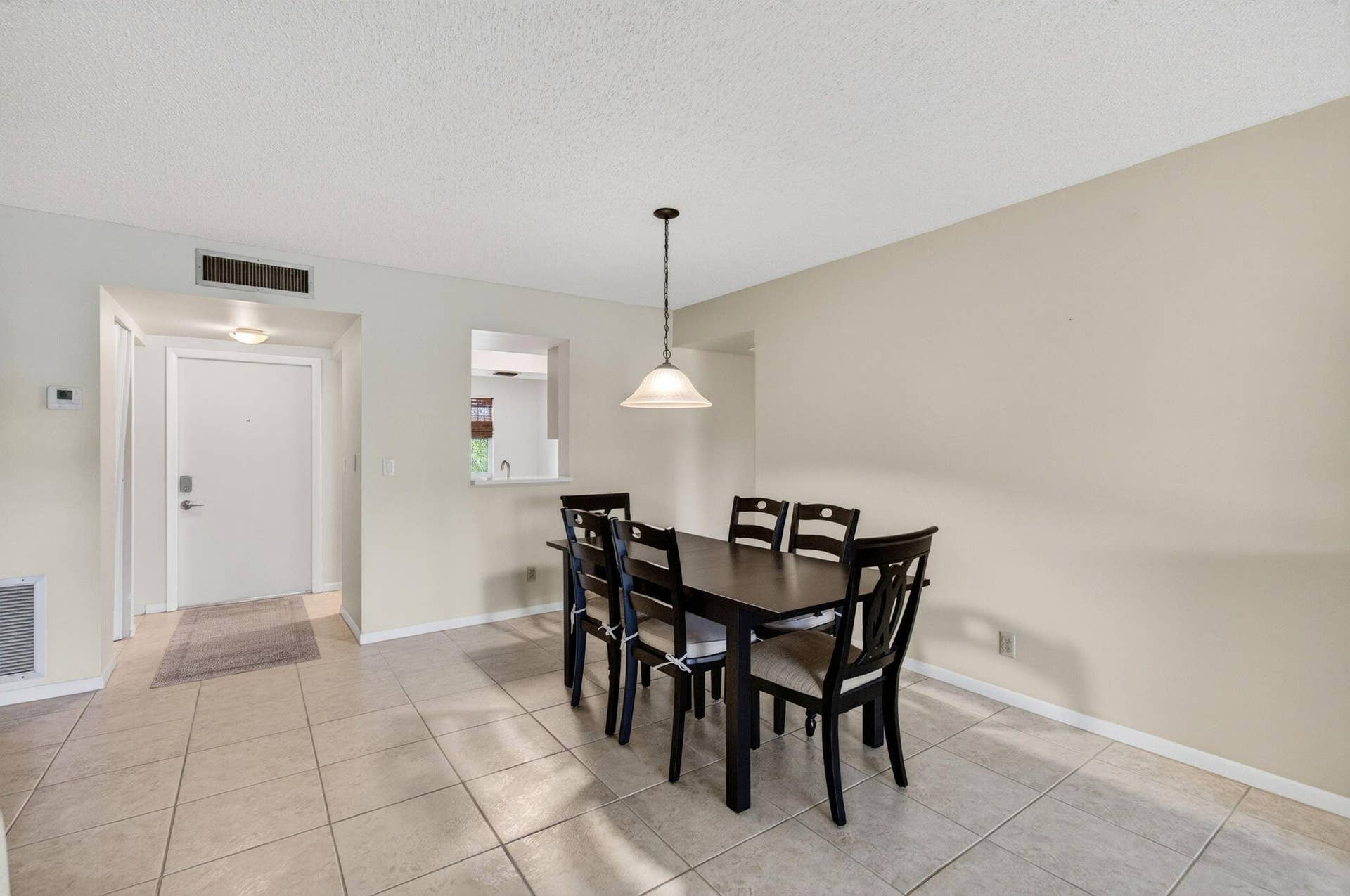 6600 S Oriole Boulevard, Delray Beach, FL 33446 Dining Area