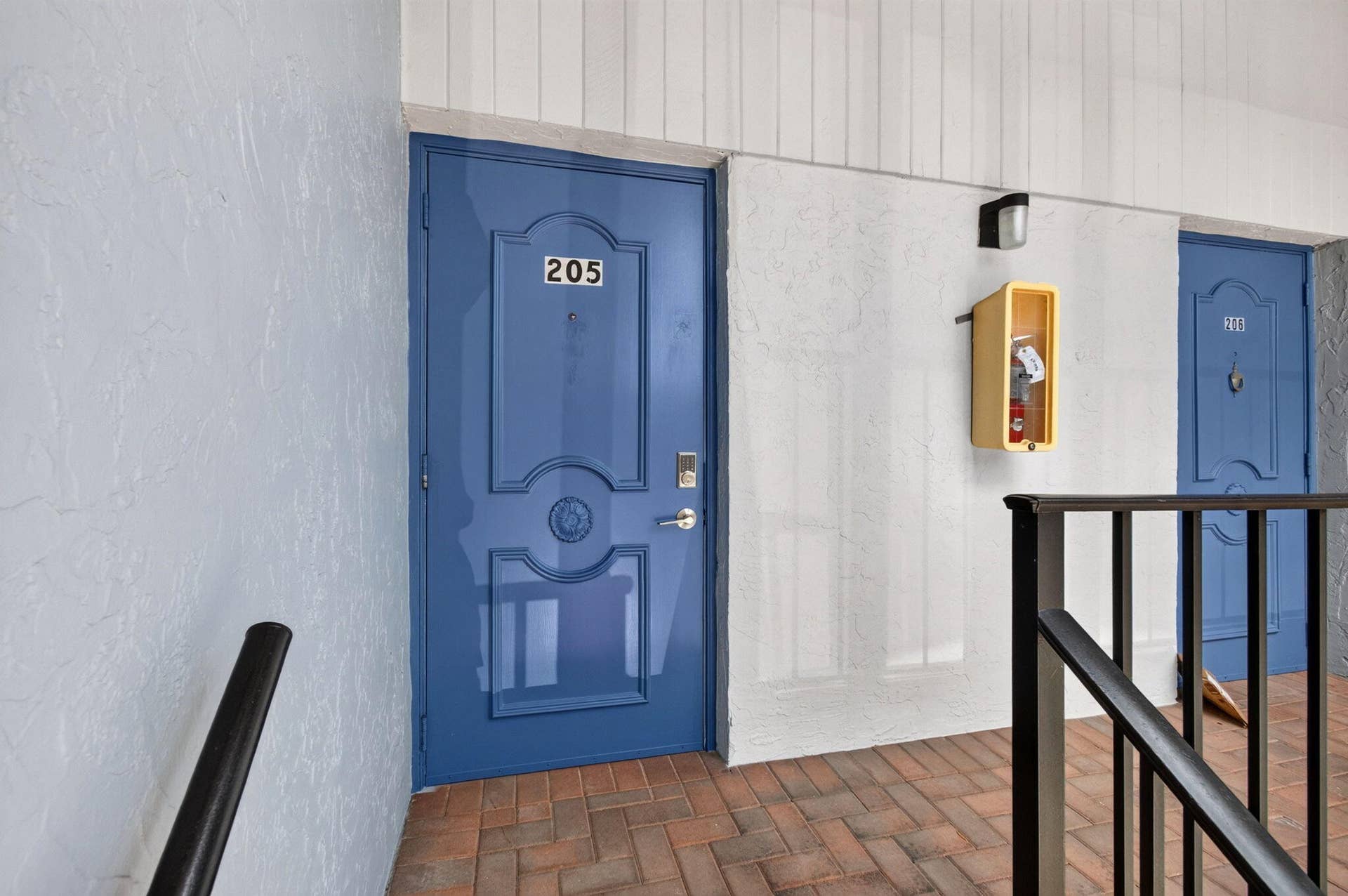 6600 S Oriole Boulevard, Delray Beach, FL 33446 Front Doorway