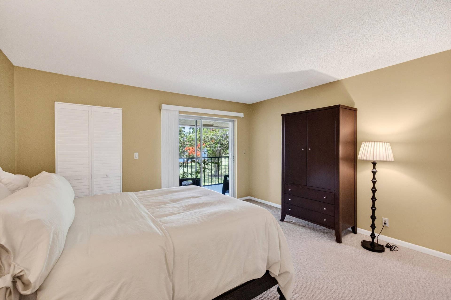 6600 S Oriole Boulevard, Delray Beach, FL 33446 Primary Bedroom