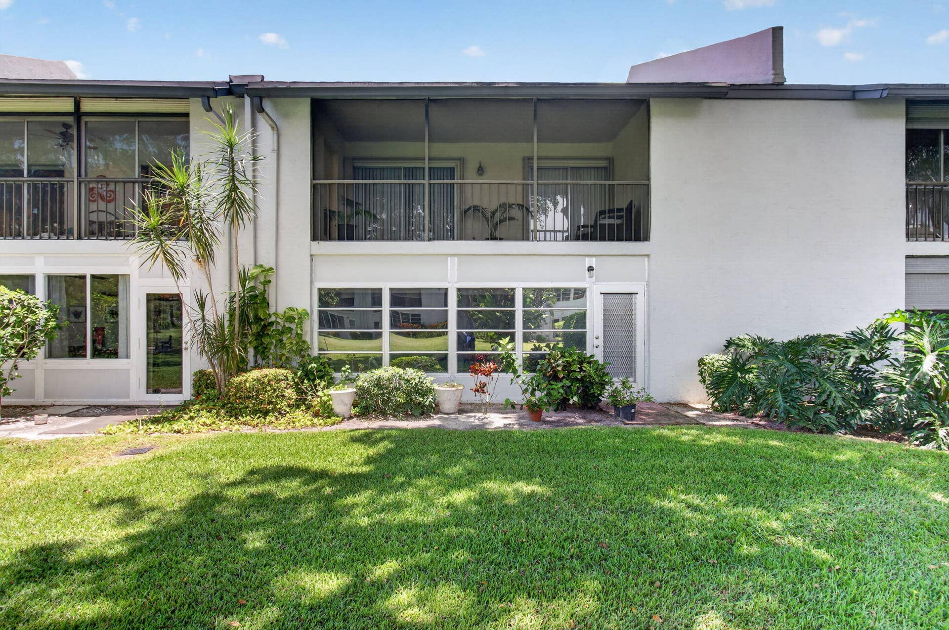 6600 S Oriole Boulevard, Delray Beach, FL 33446 Backyard View