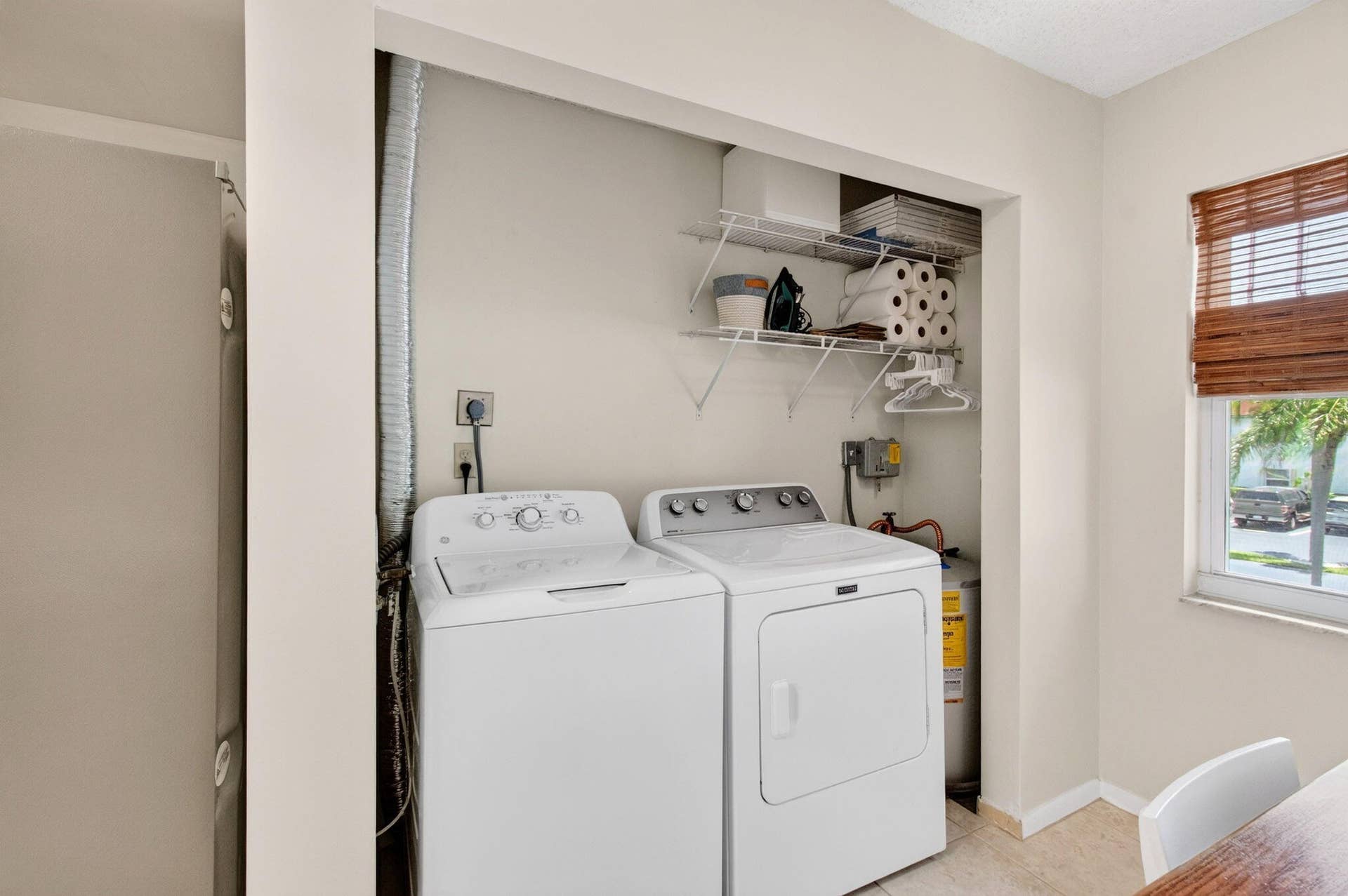 6600 S Oriole Boulevard, Delray Beach, FL 33446 Washer and Dryer