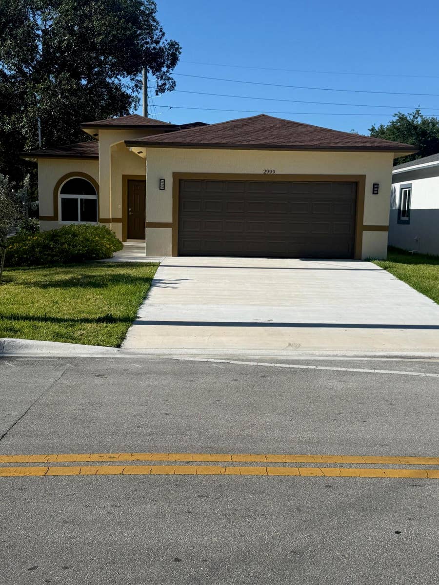 Property photo for 2999 NW 9th Street, Fort Lauderdale, FL