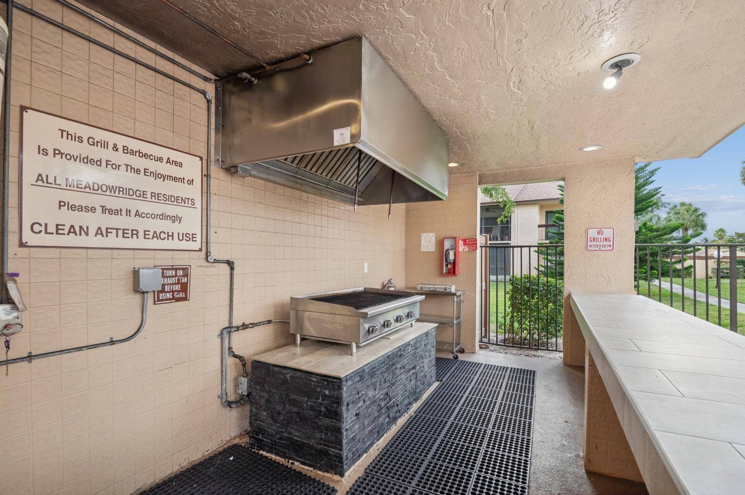 meadowridge condo barbecue