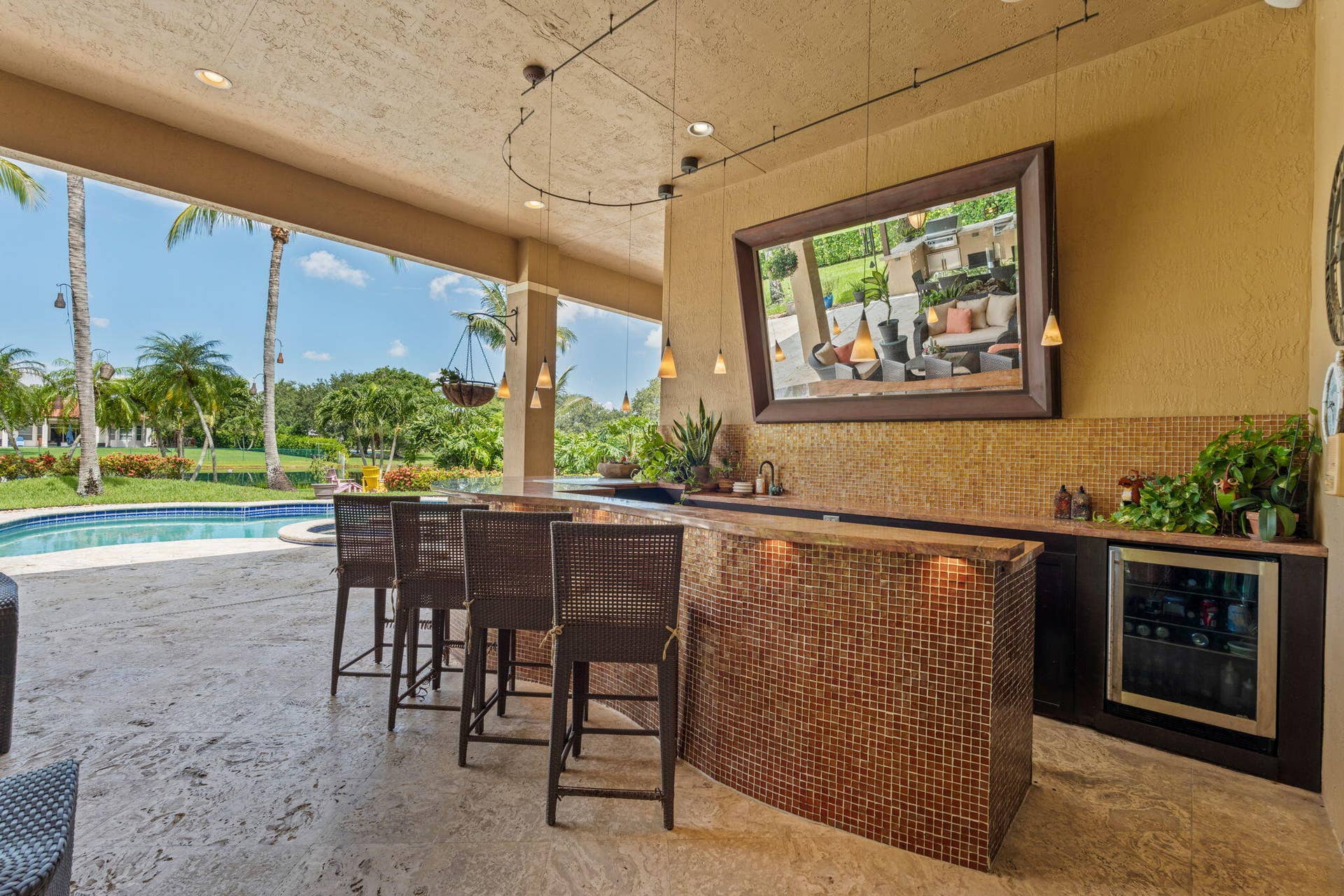 3263 SW 138th Way, Davie, FL 33330 59-web-or-mls-A7400283