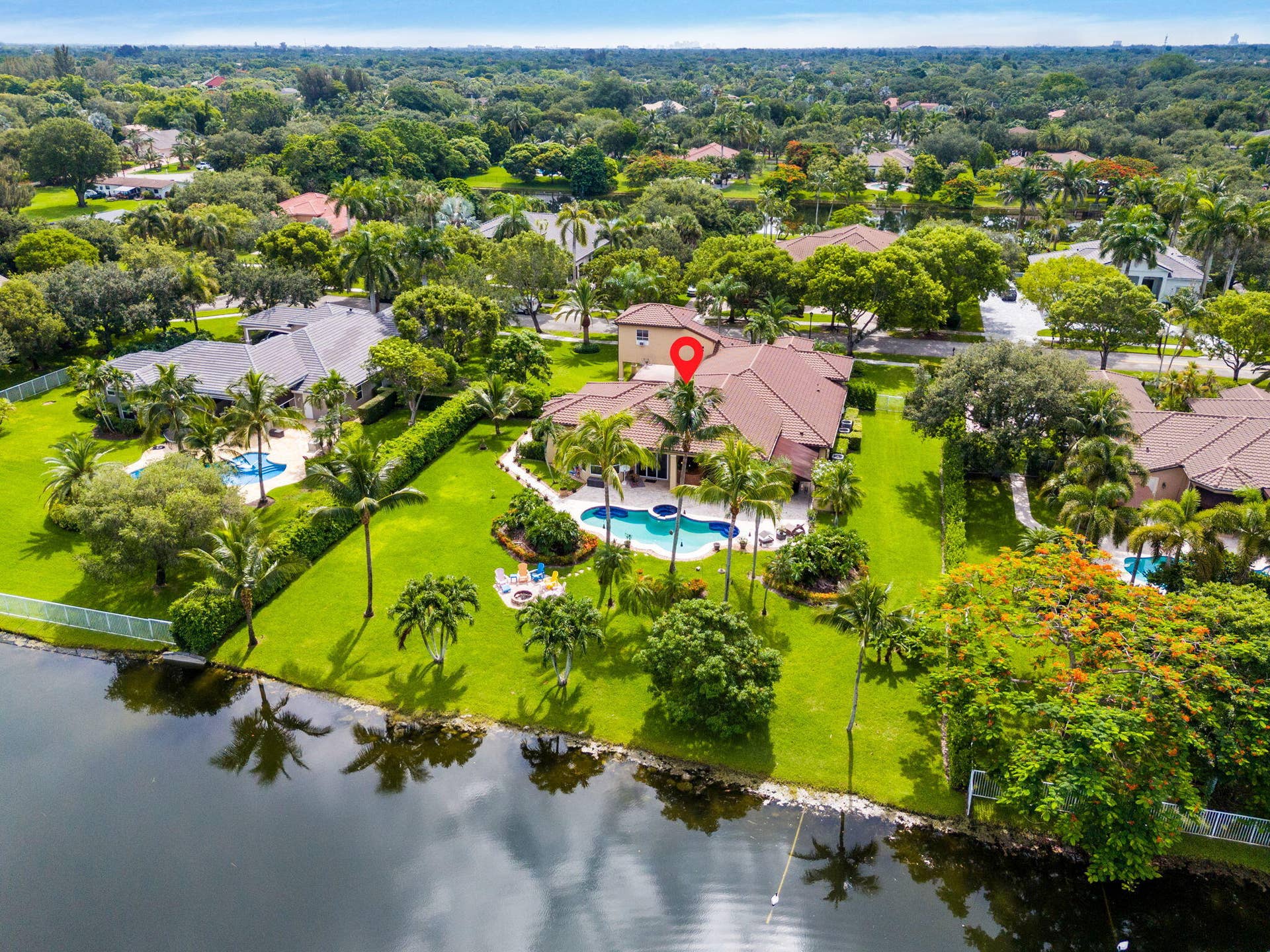 3263 SW 138th Way, Davie, FL 33330 94-web-or-mls-DJI_20260703104737_0094_D-