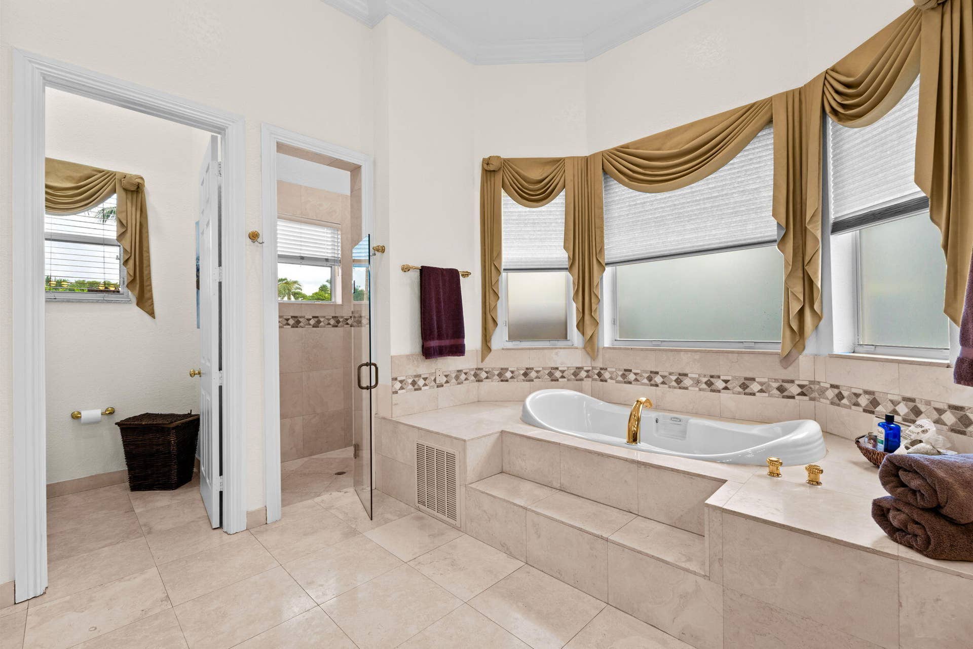 3263 SW 138th Way, Davie, FL 33330 40-web-or-mls-A7400479