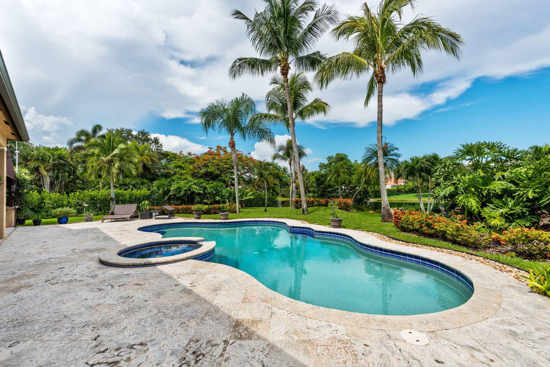3263 SW 138th Way, Davie, FL 33330 69-web-or-mls-A7400263