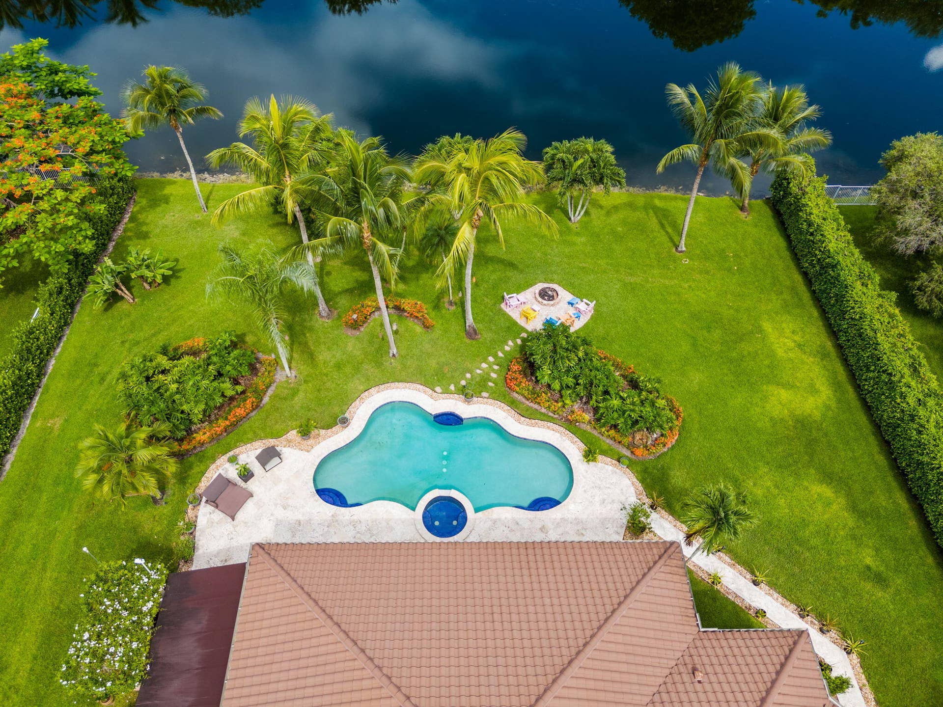 3263 SW 138th Way, Davie, FL 33330 82-web-or-mls-DJI_20260703105012_0099_D