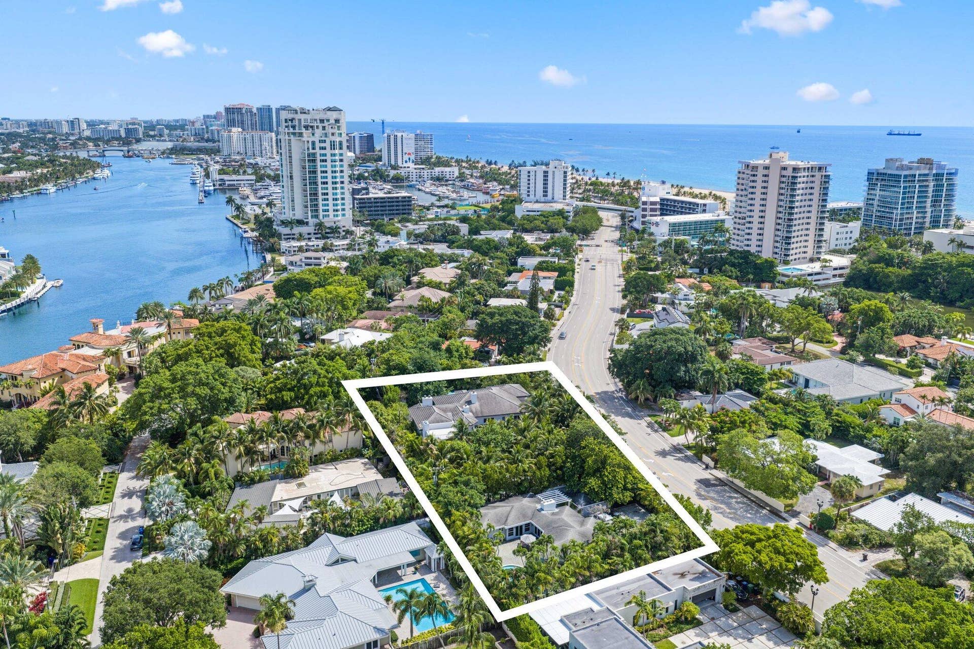 1313 Seabreeze Boulevard, Fort Lauderdale, FL 33316 12 Sylvan Lane - 114.jpg-SMALL