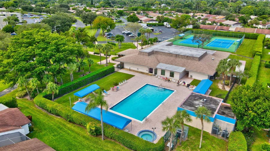Property photo for 5280 Las Verdes Circle, #216, Delray Beach, FL