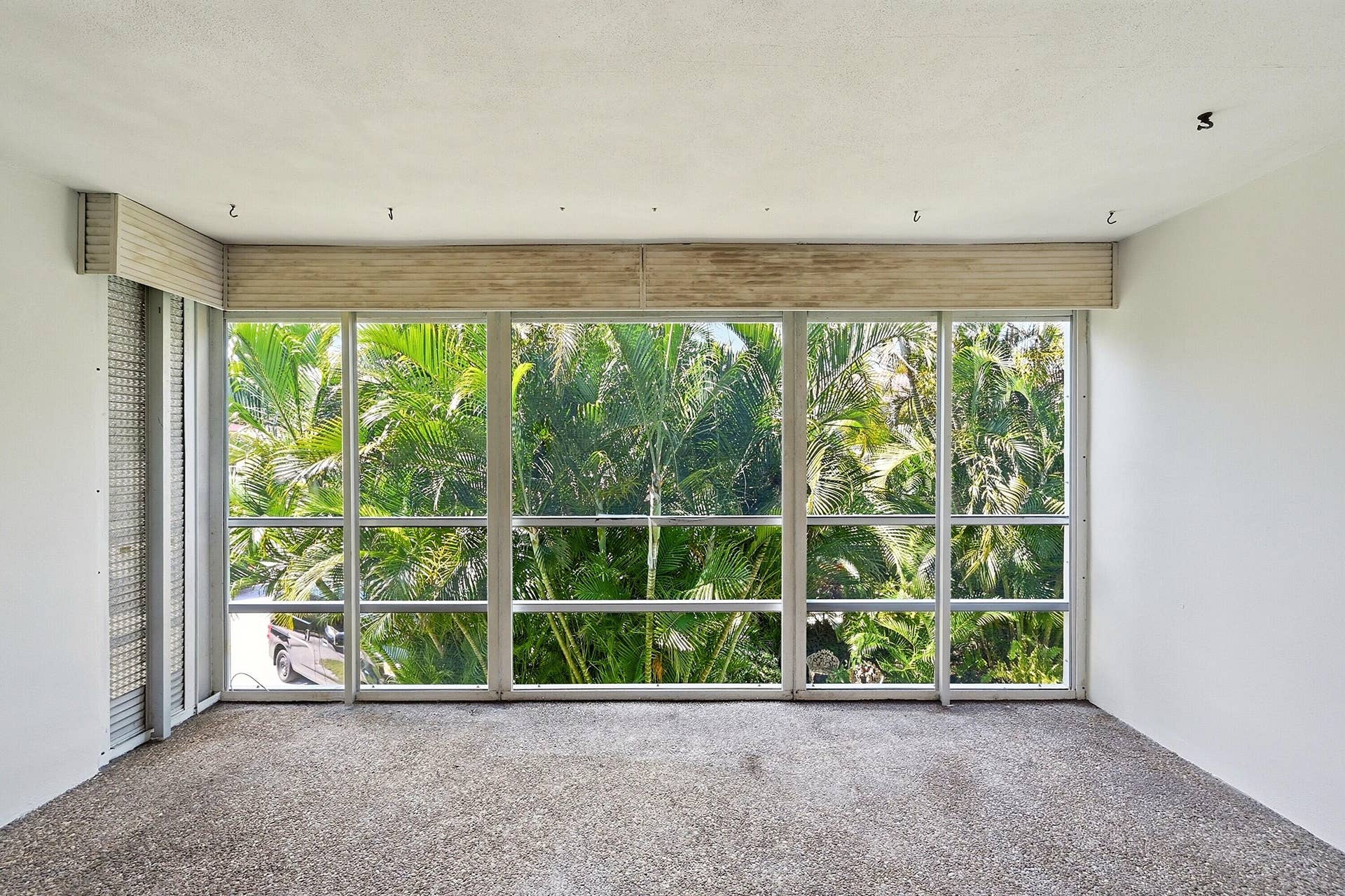 2160 NE 36th Street, #37, Lighthouse Point, FL 33064 Porch