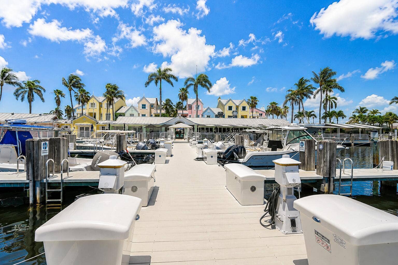 2160 NE 36th Street, #37, Lighthouse Point, FL 33064 Nearby Marina
